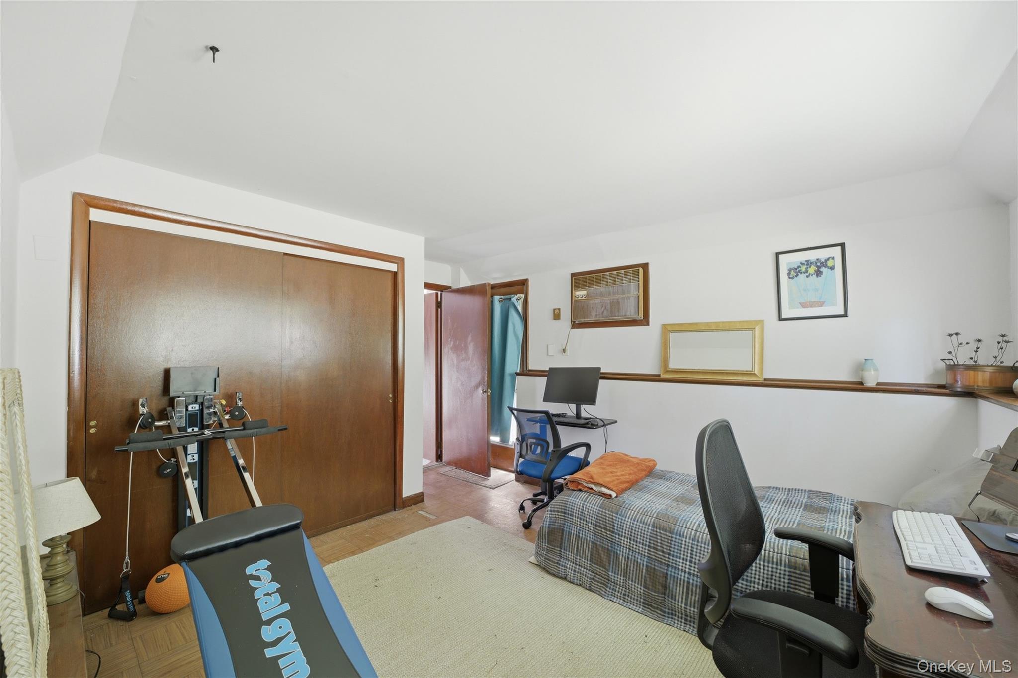 2 Burkewood Road Property Photo 32