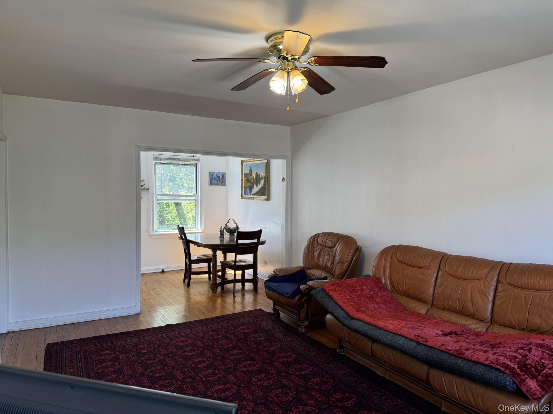 141-24 78th Road 3a Property Photo 3
