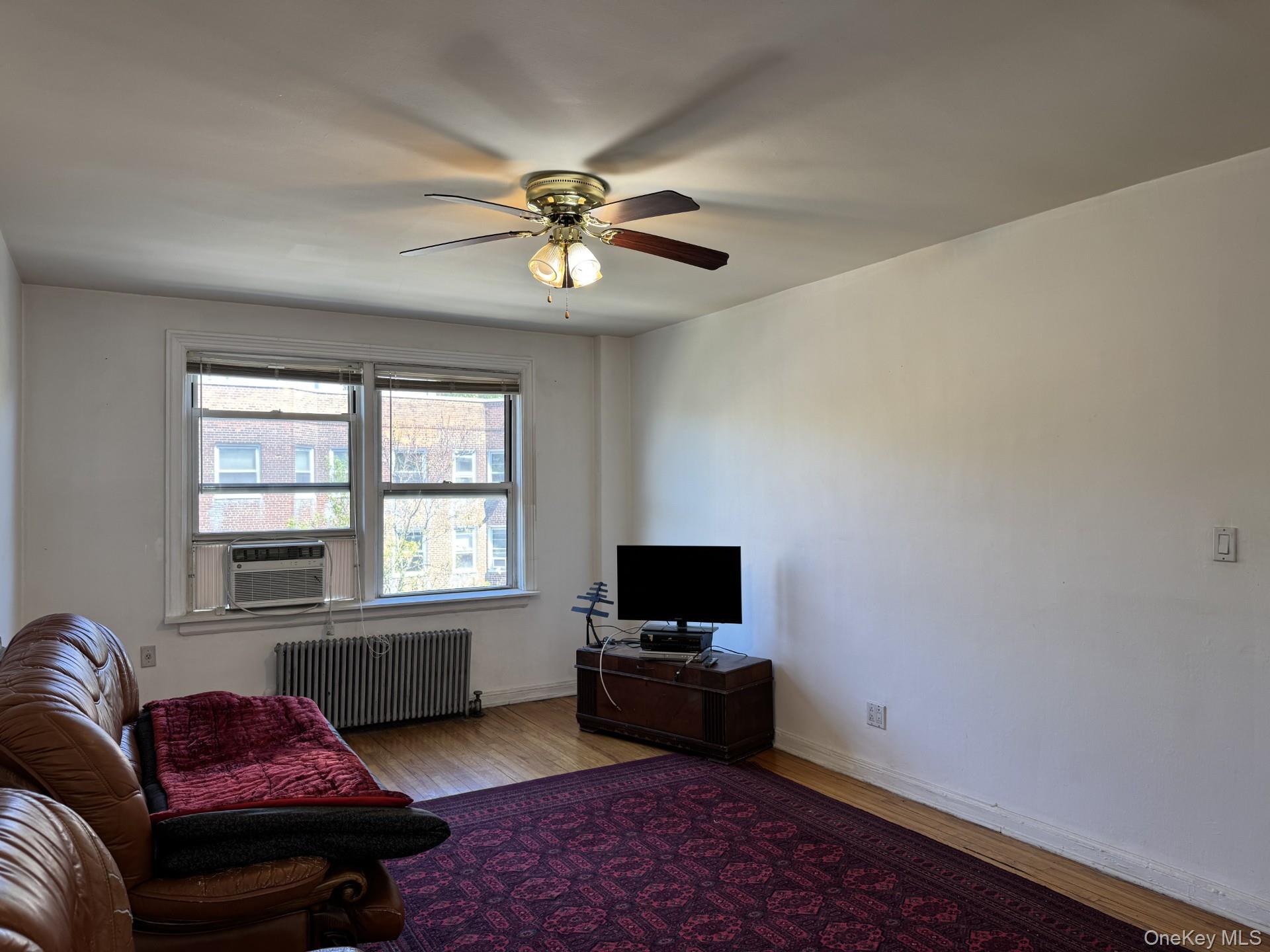 141-24 78th Road 3a Property Photo 6