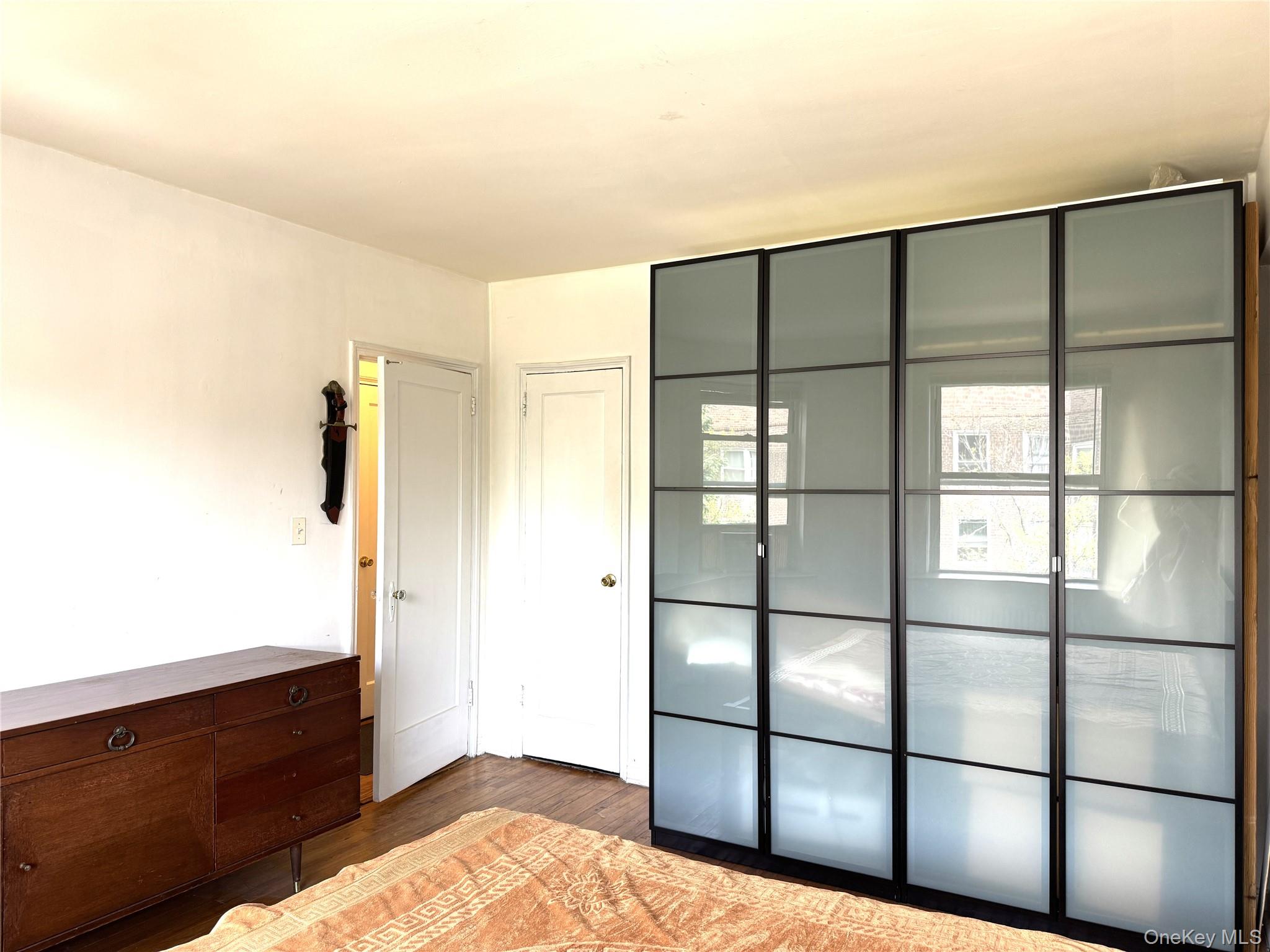 141-24 78th Road 3a Property Photo 7
