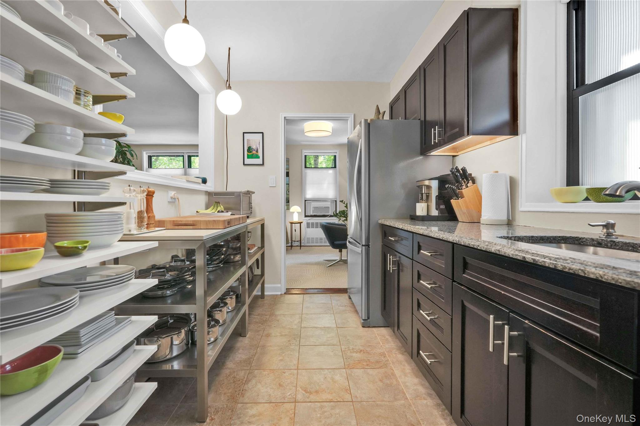 7423 Ridge Boulevard 1c Property Photo 6