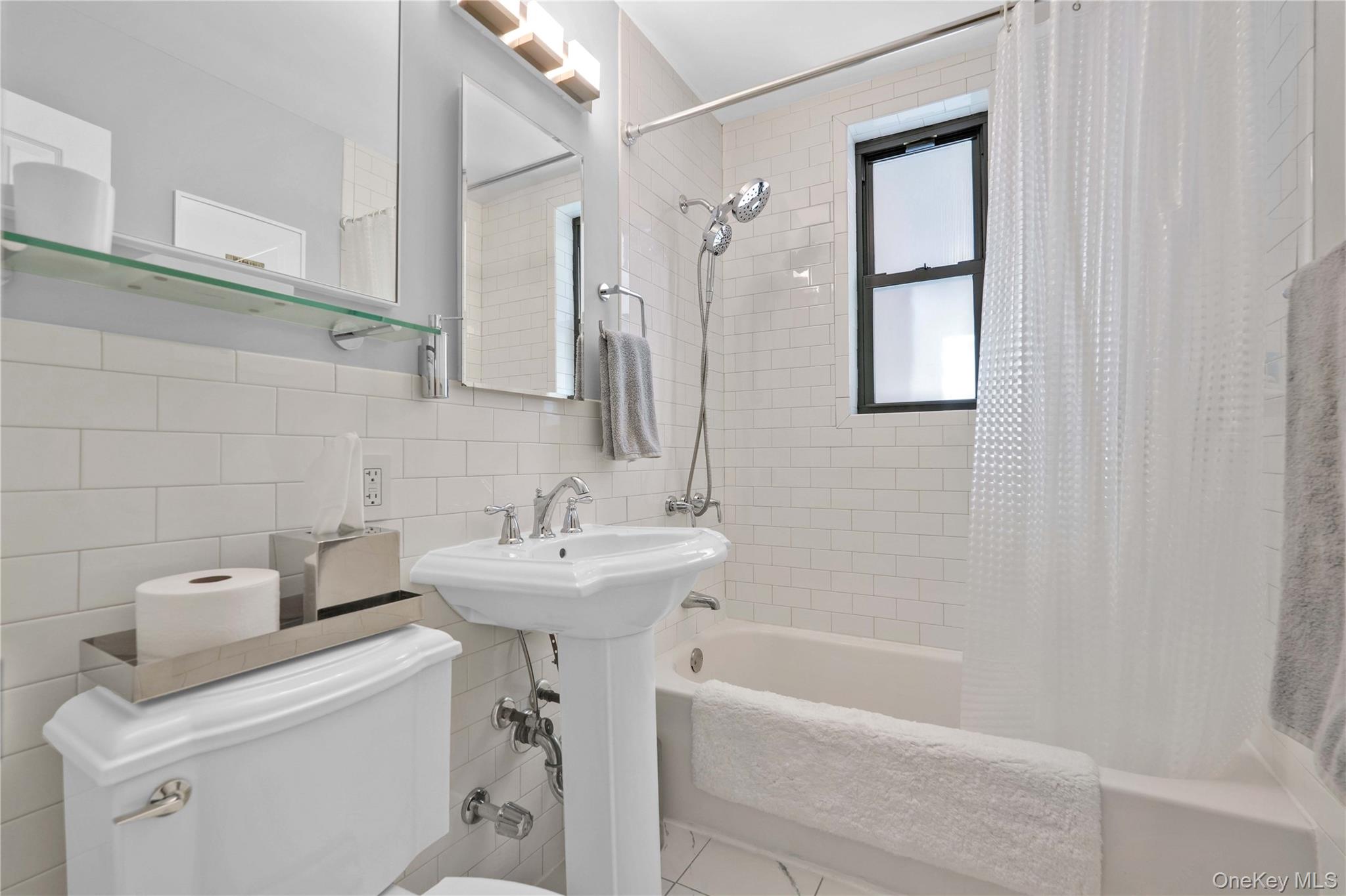 7423 Ridge Boulevard 1c Property Photo 11