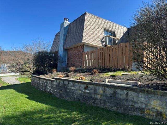 28 Laudaten Way Property Photo 3
