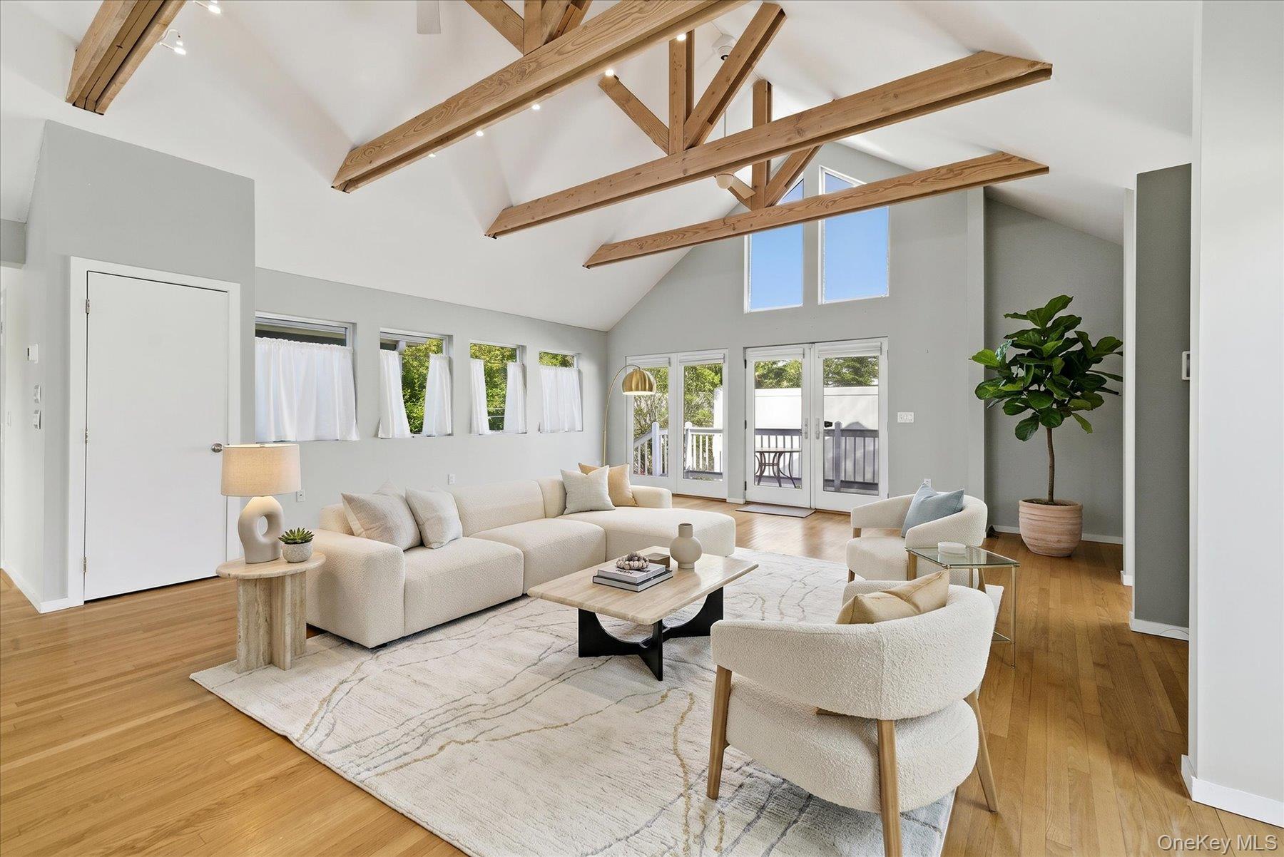 33 Bath Street Property Photo 3