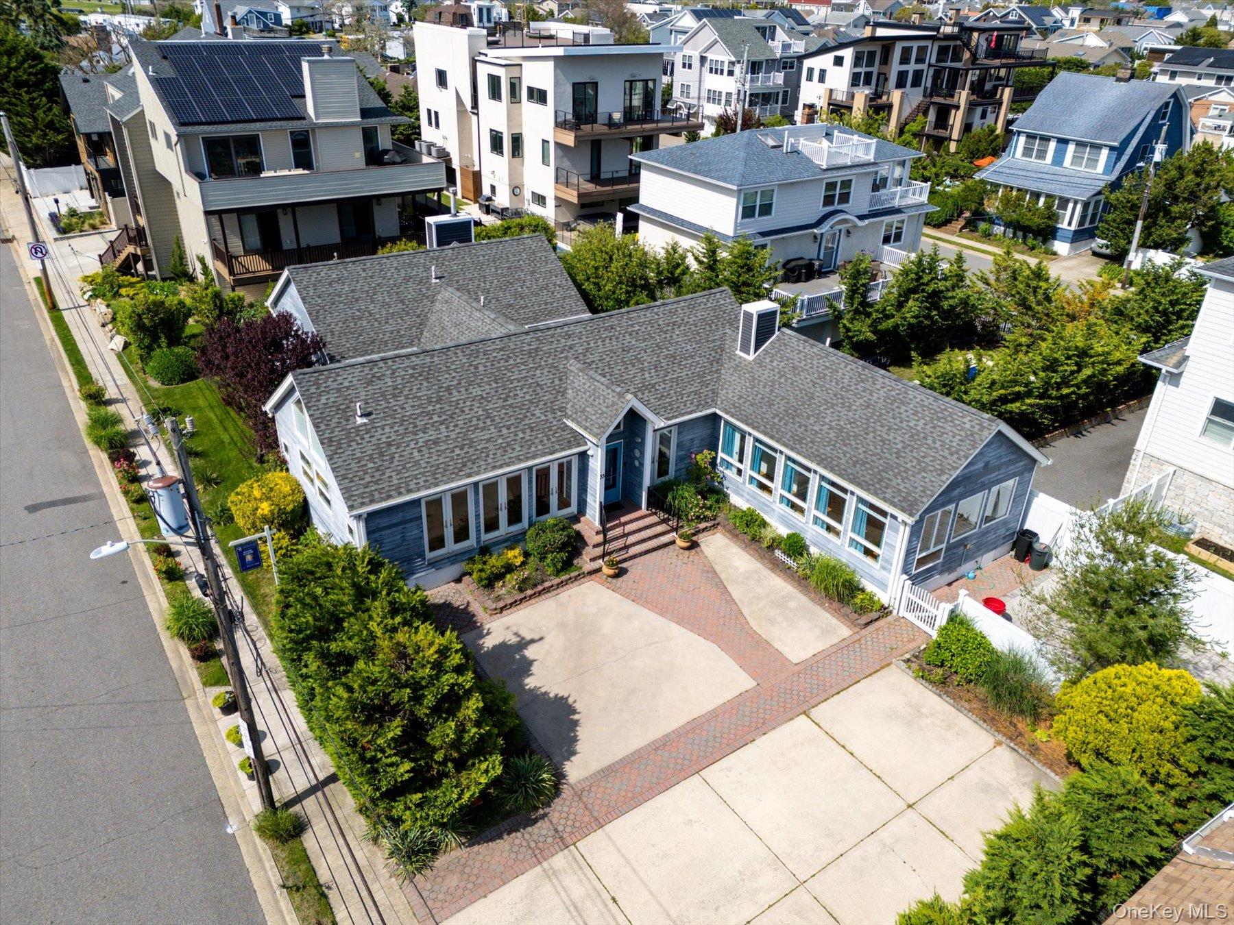 33 Bath Street Property Photo 38