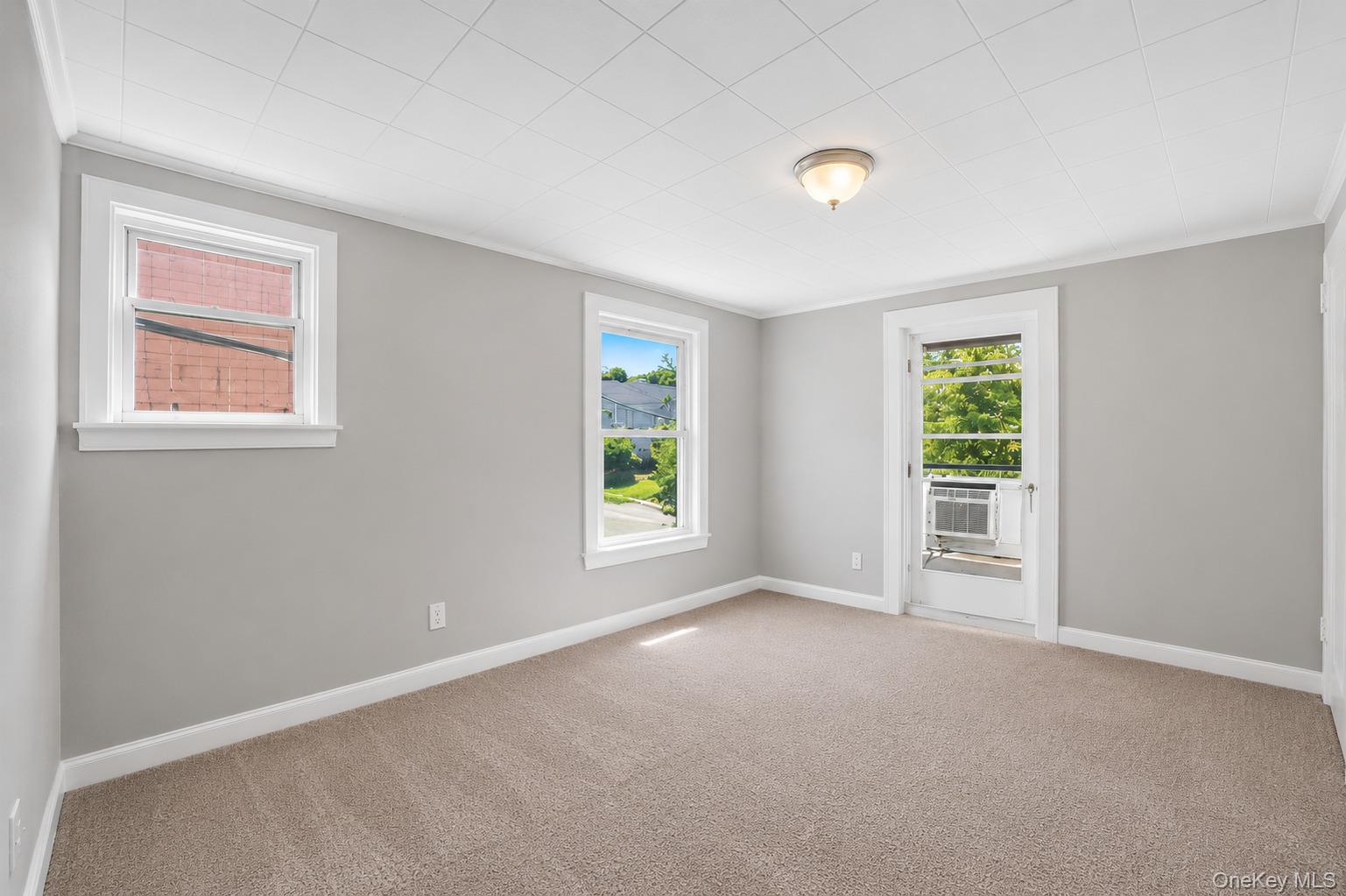 653 Highland Avenue Property Photo 33