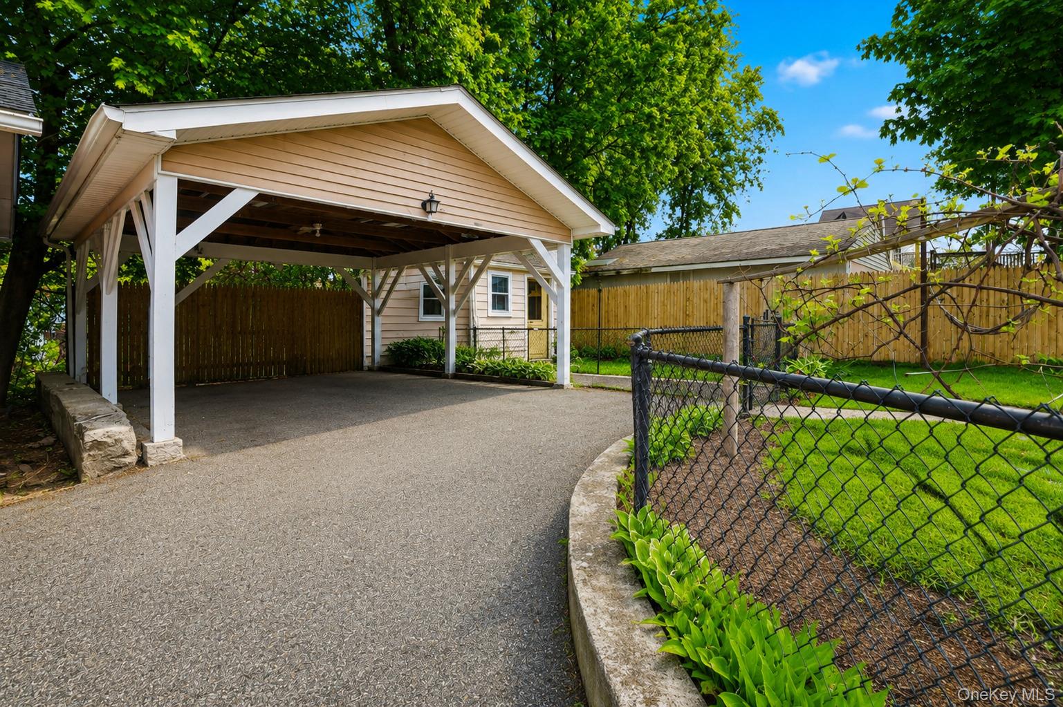 653 Highland Avenue Property Photo 40