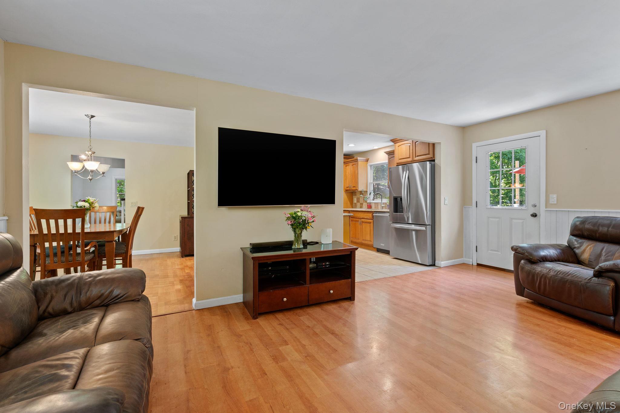 95 Pine Hill Road Property Photo 3