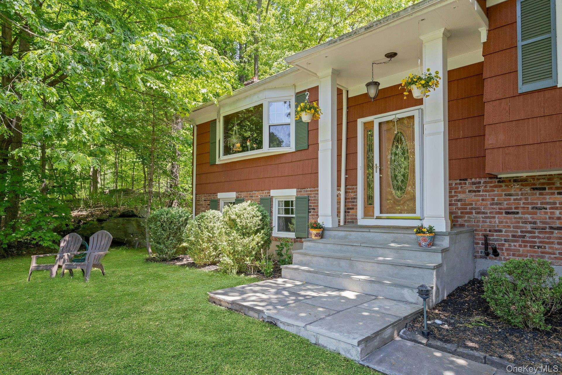 8 Woodland Road Property Photo 3