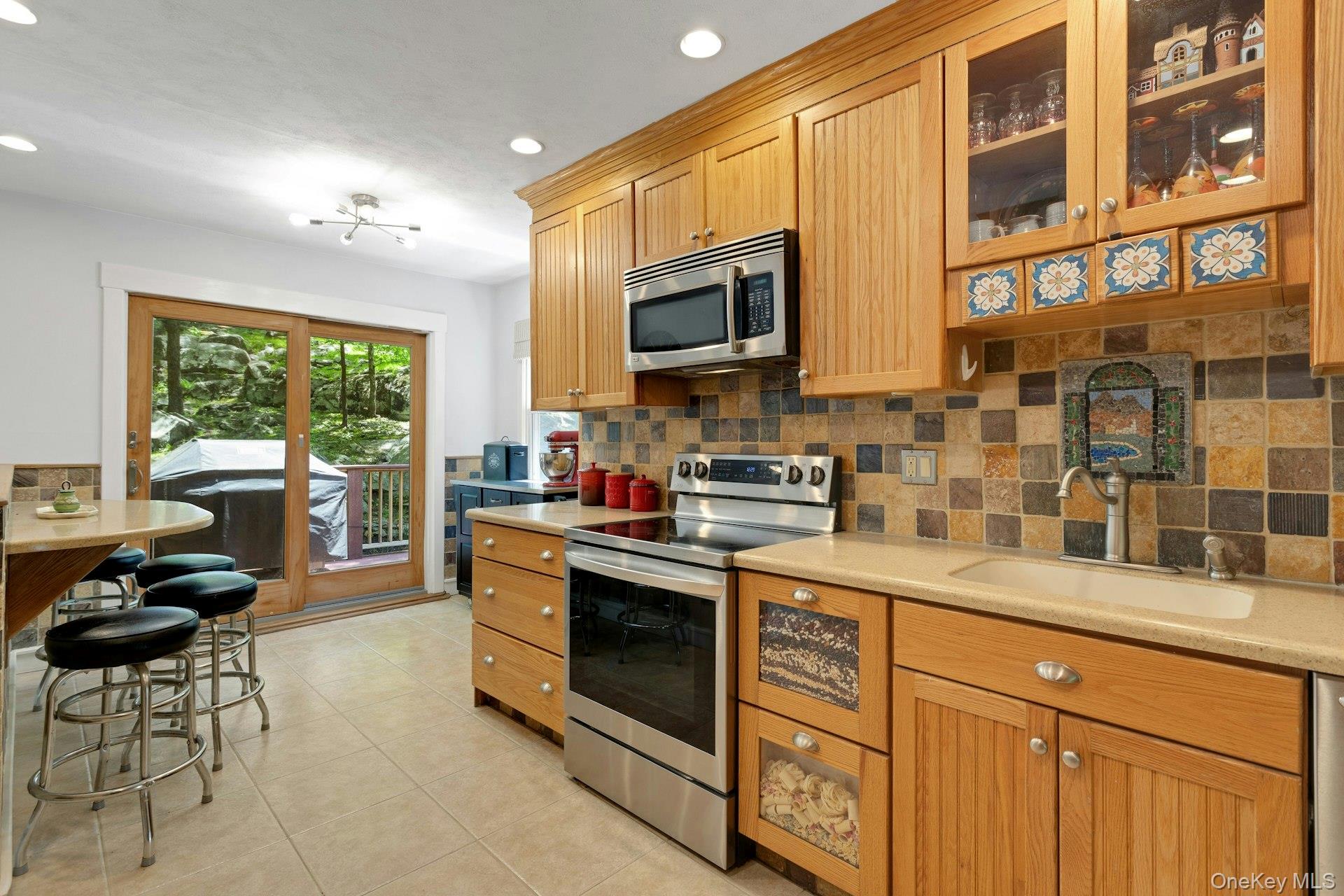 8 Woodland Road Property Photo 11