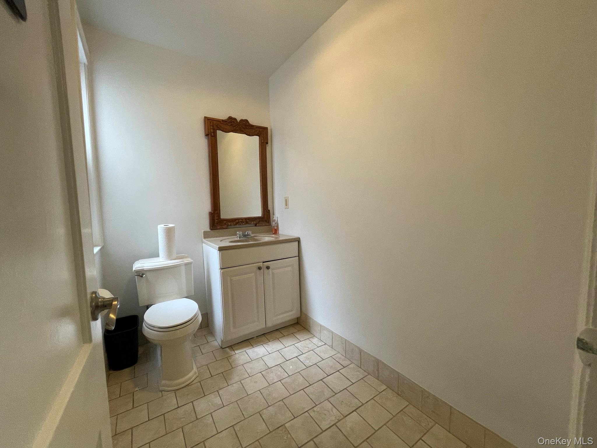 44-41 Douglaston Parkway Property Photo 12