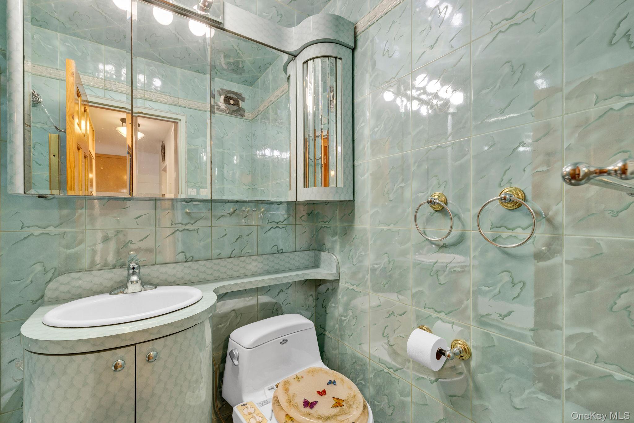 2942 West 5th Street 9o Property Photo 15