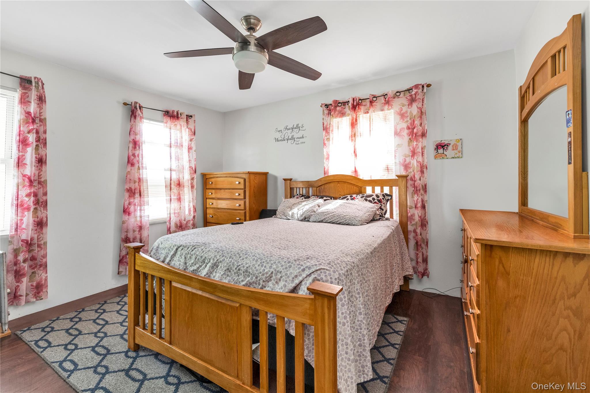 21208 Murdock Avenue Property Photo 10