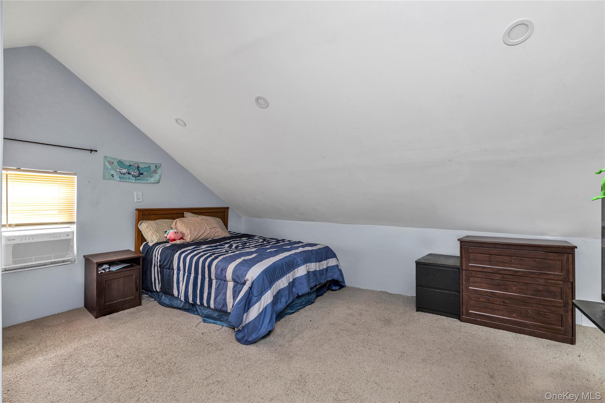 21208 Murdock Avenue Property Photo 14