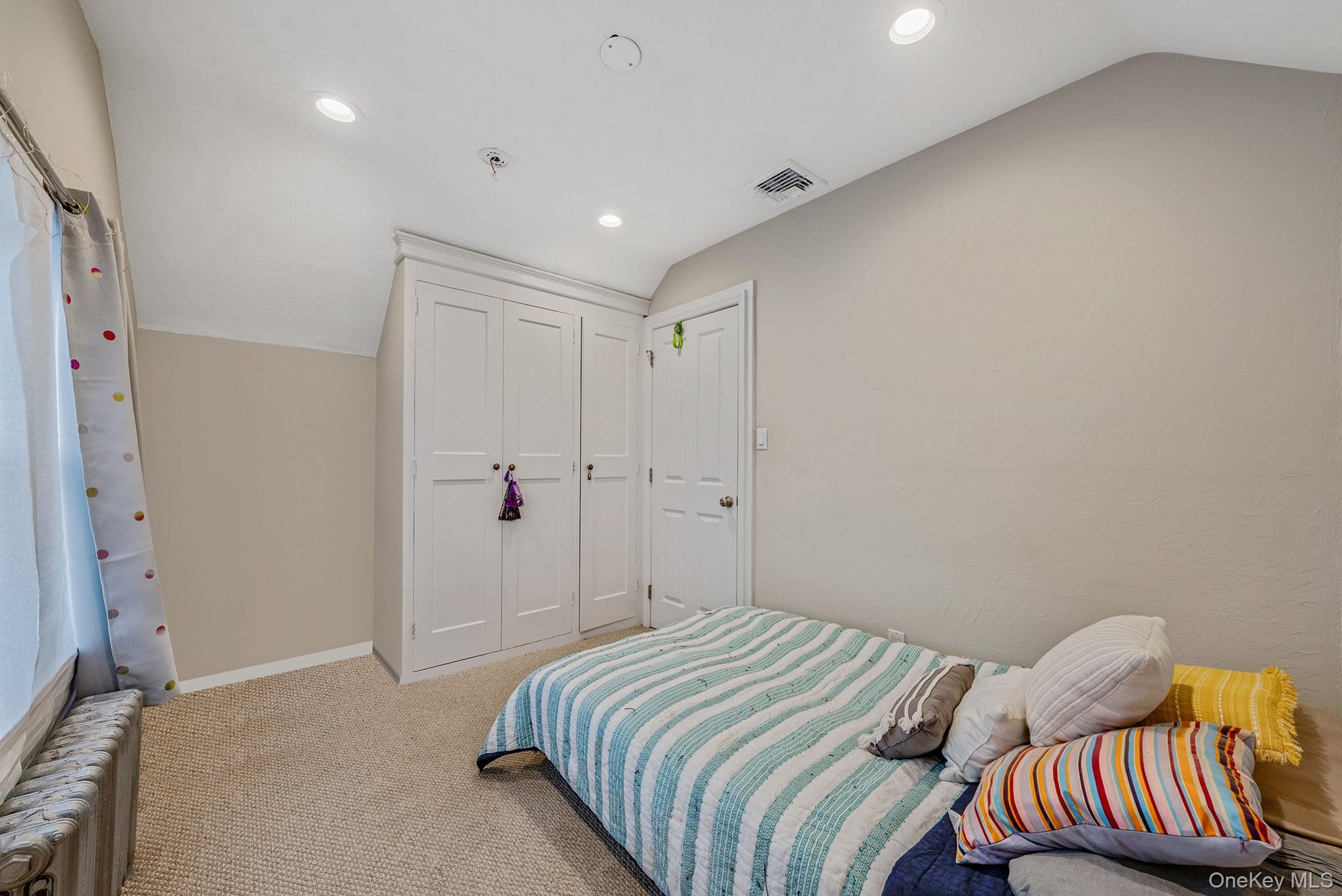 15 Northridge Street Property Photo 19