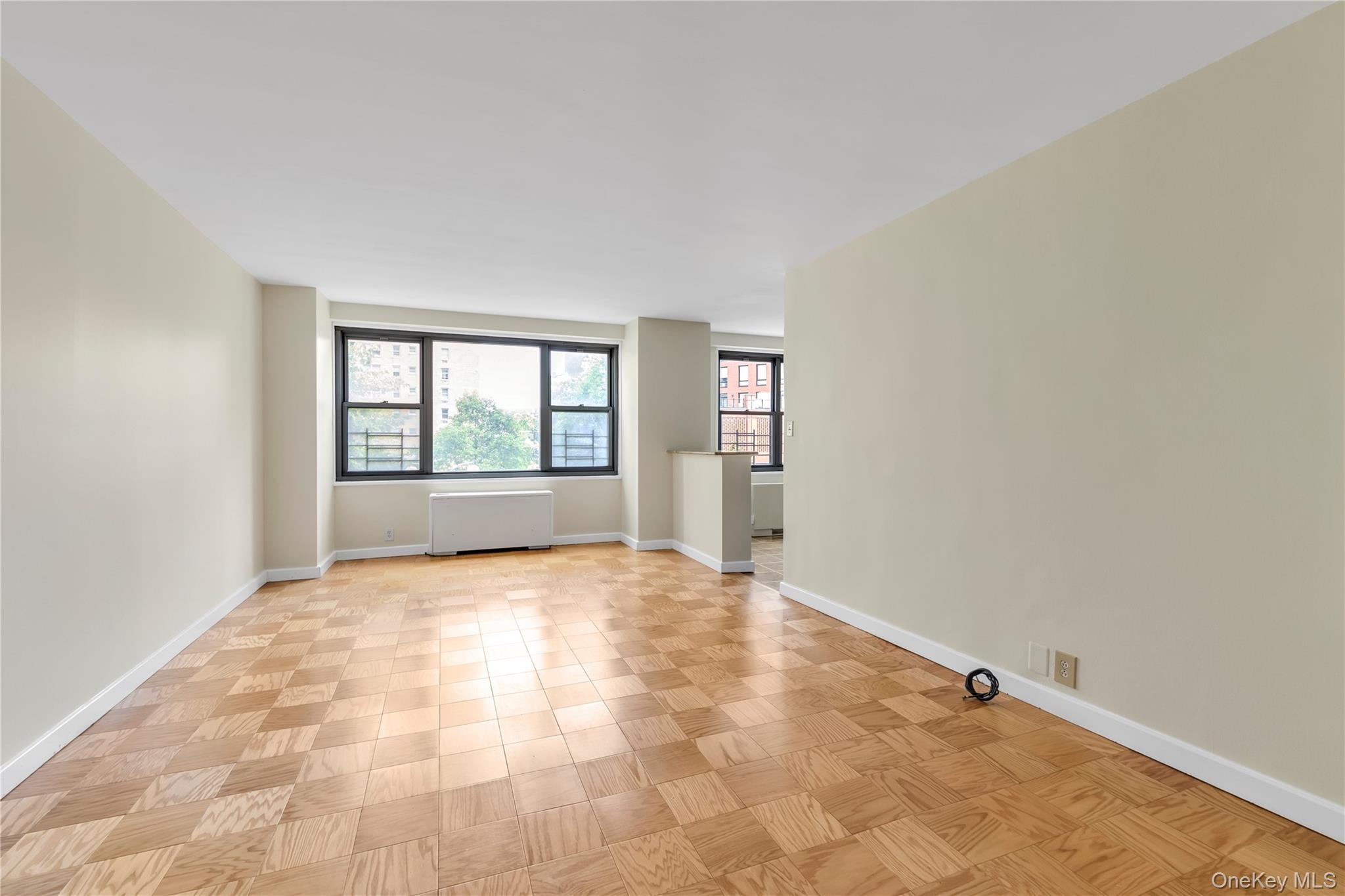 70-25 Yellowstone Boulevard 2 N Property Photo 3