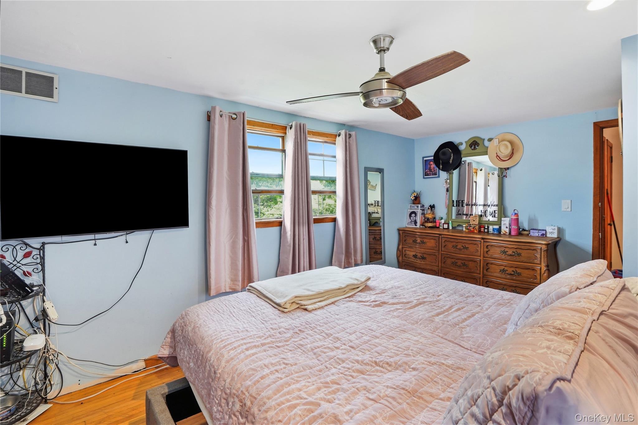 9 Walter Drive Property Photo 16