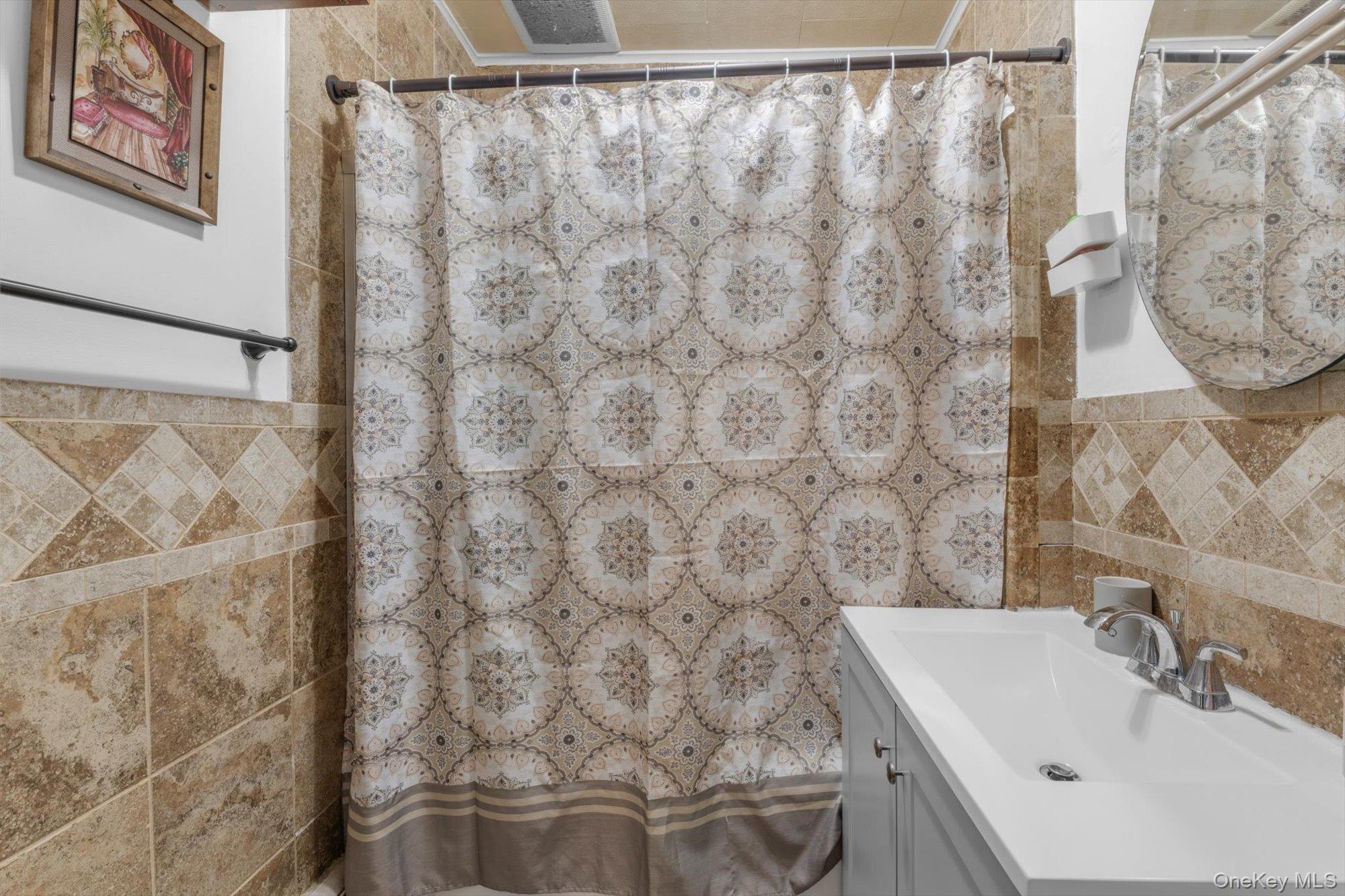 60-09 69th Place Property Photo 18