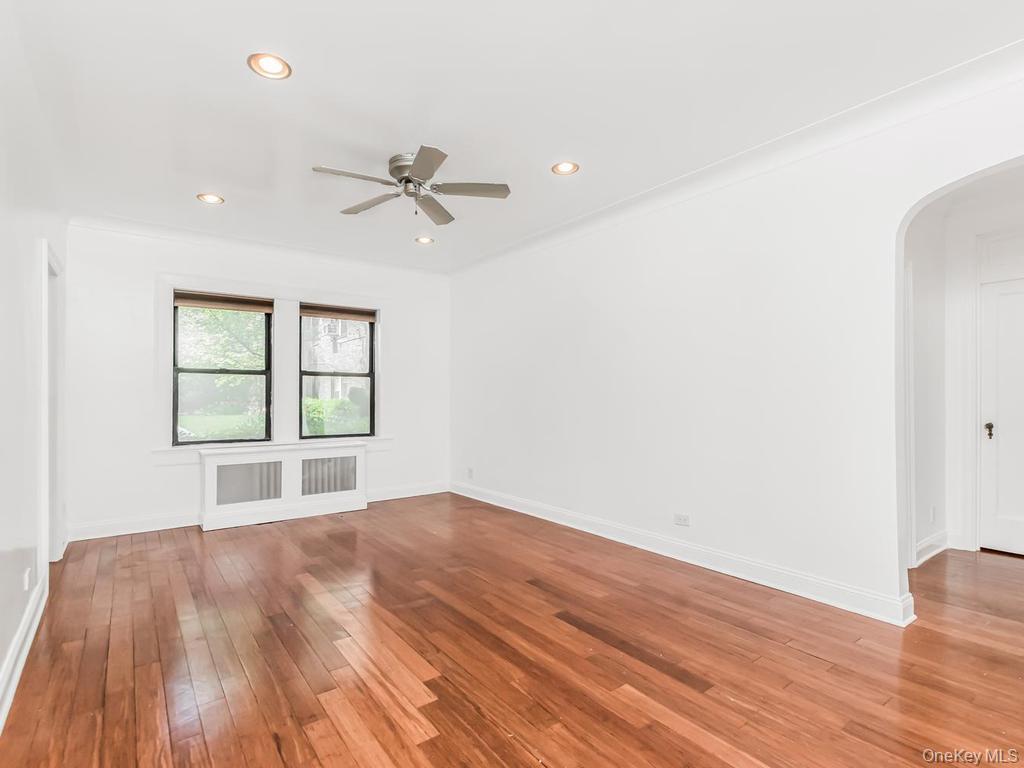 5 Franklin Avenue 1p Property Photo 6