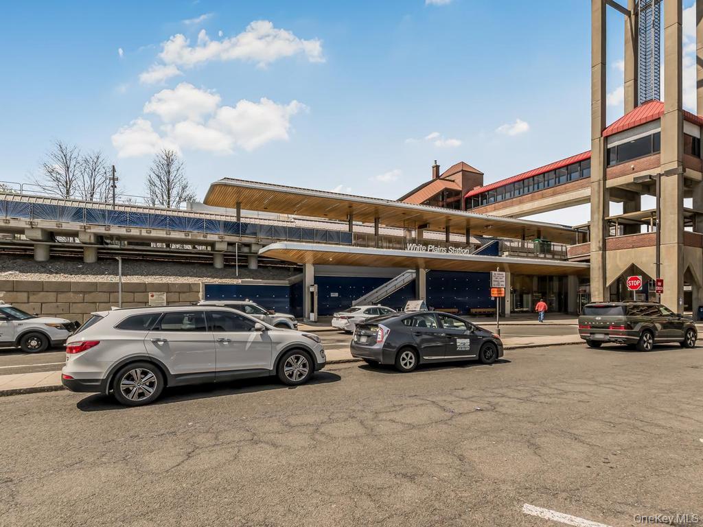5 Franklin Avenue 1p Property Photo 14