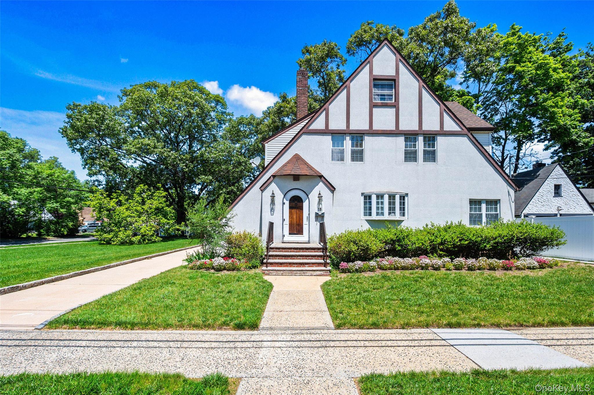 15 Maine Avenue Property Photo 2