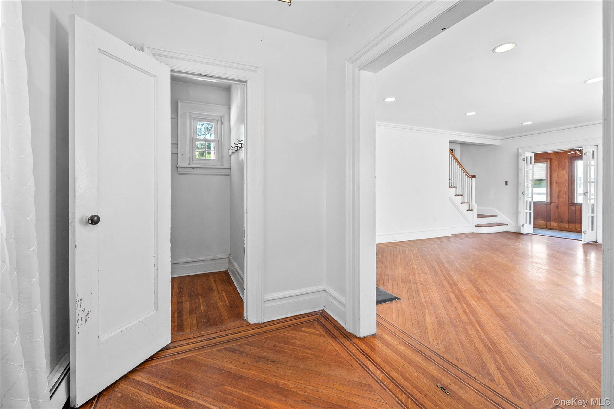 15 Maine Avenue Property Photo 6