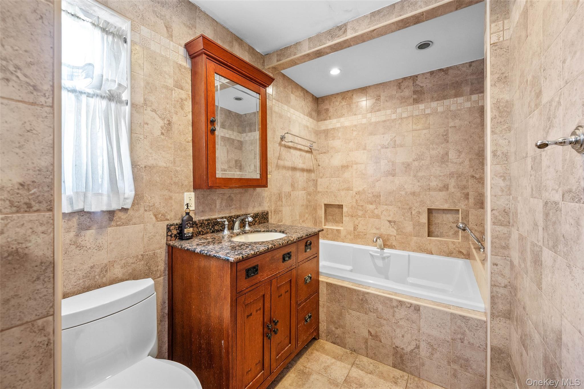 15 Maine Avenue Property Photo 21