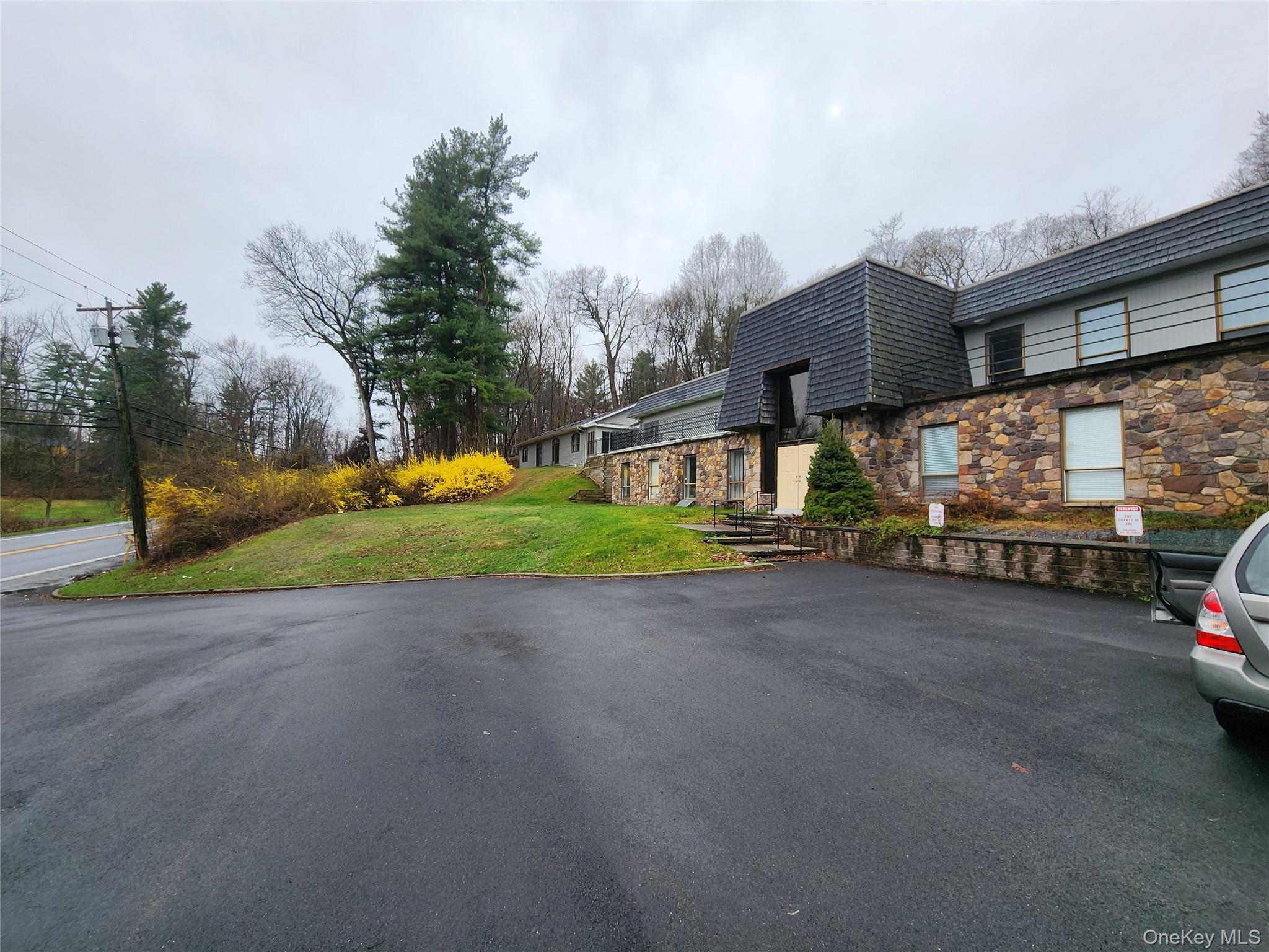 5109 Route 9w Property Photo 1