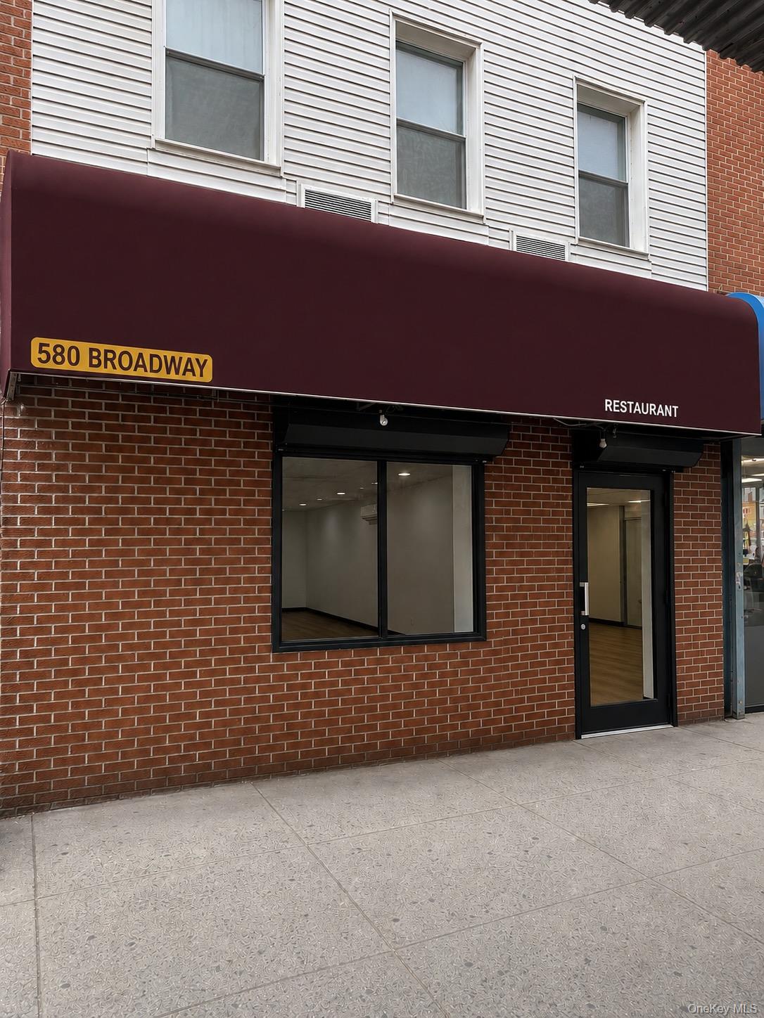 580 Broadway Property Photo 1