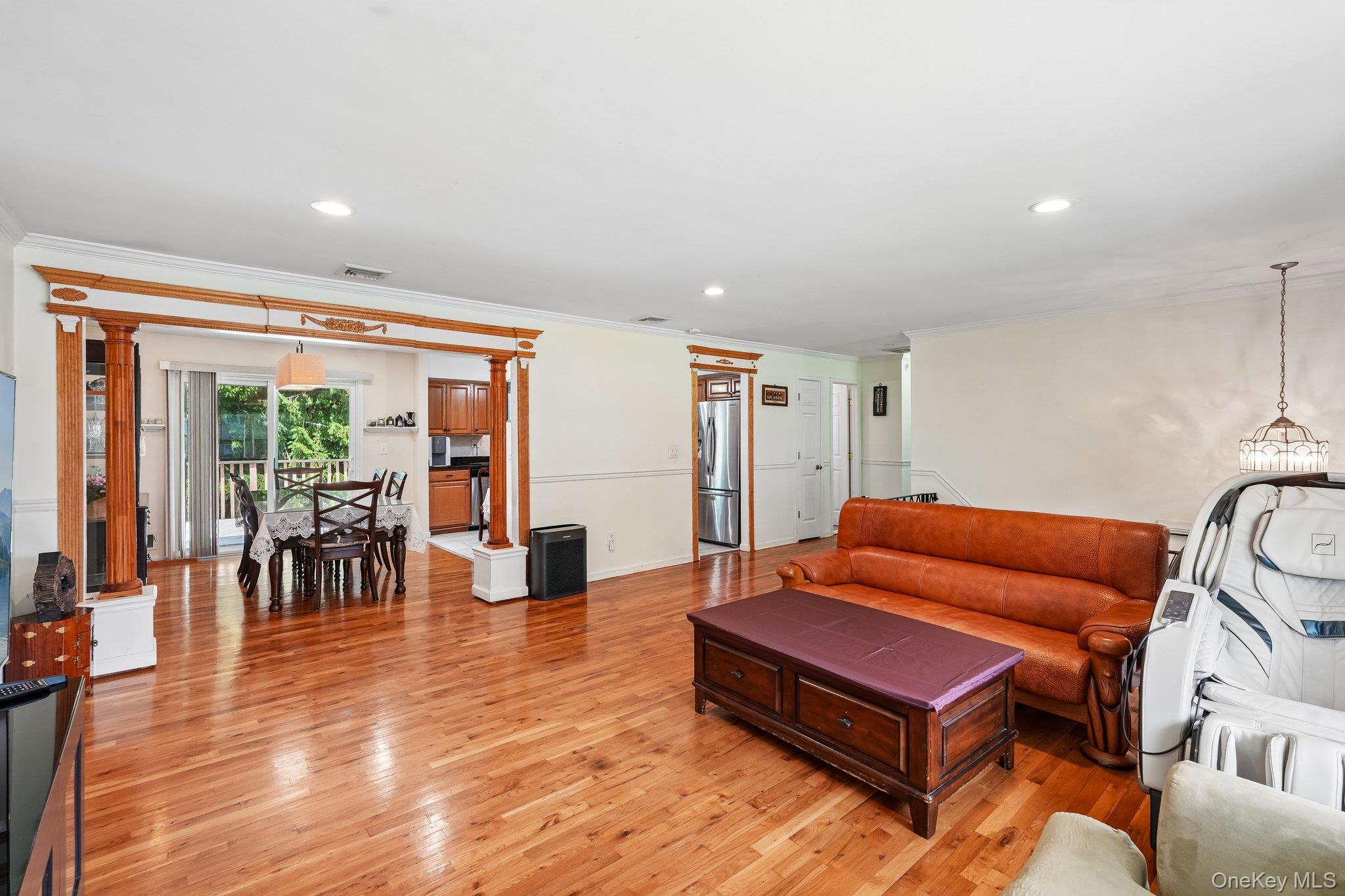 20 Skyline Drive Property Photo 8