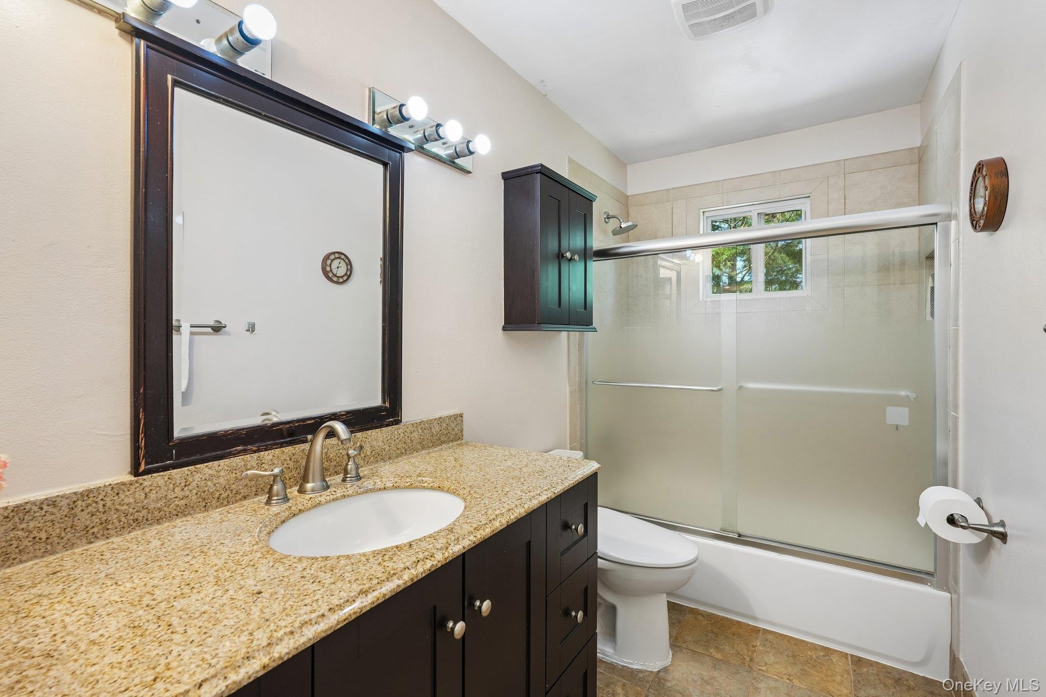 20 Skyline Drive Property Photo 18