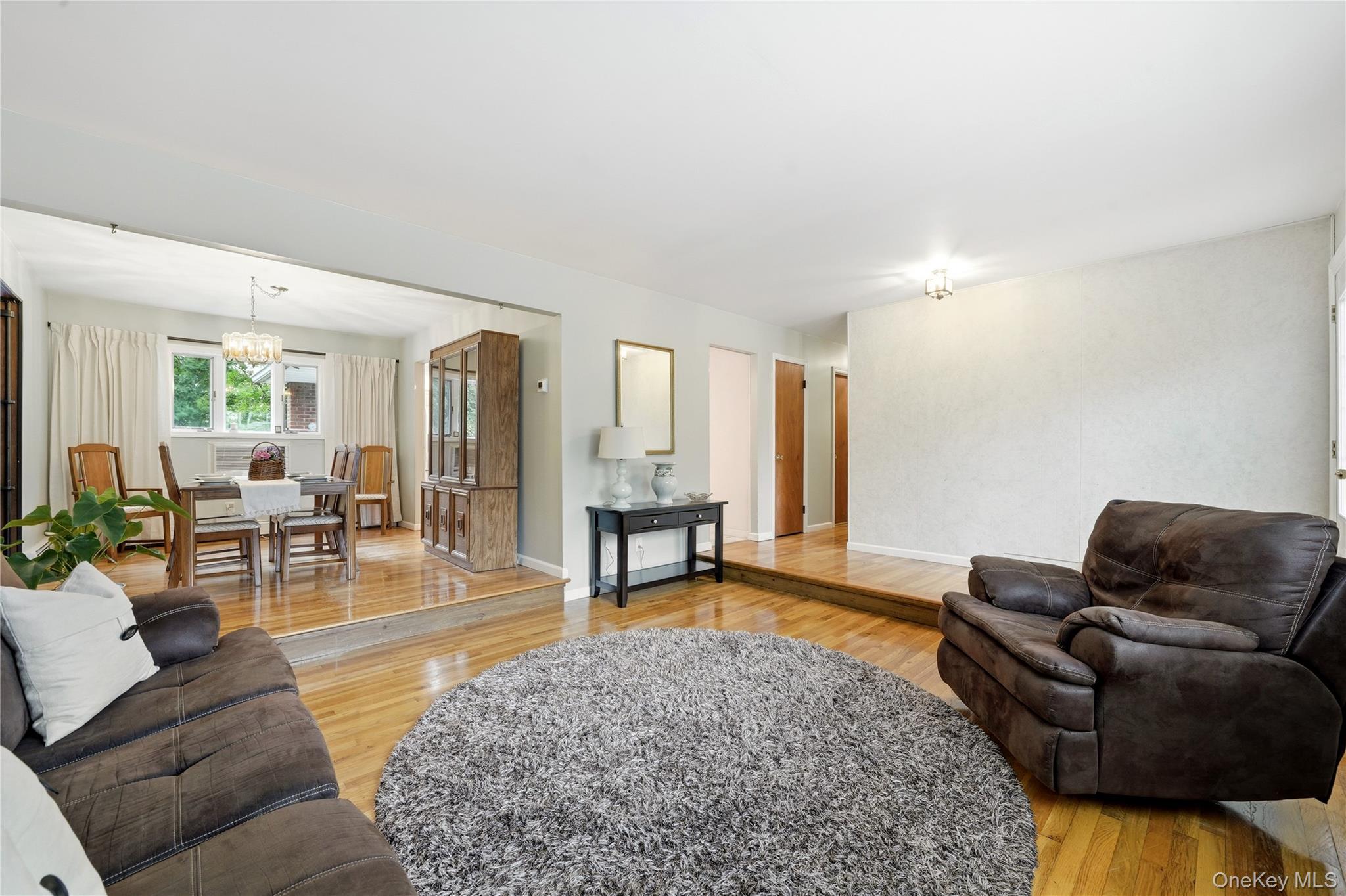 289 Central Avenue Property Photo 6