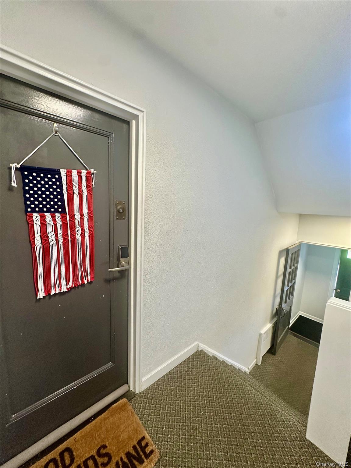 95 N Broadway D2-2 Property Photo 5