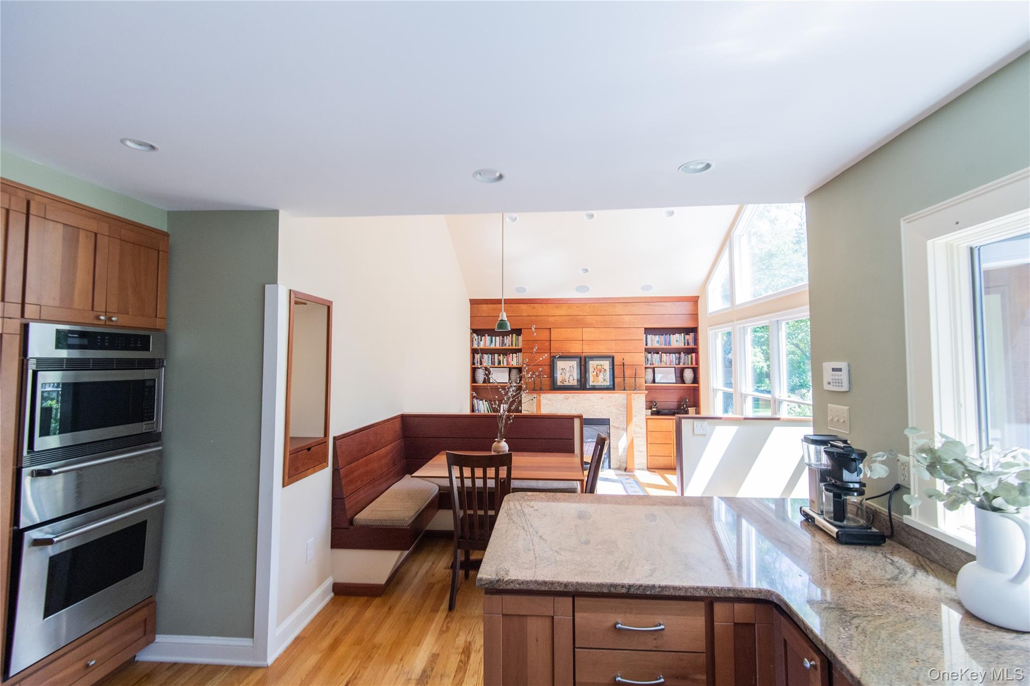 136 Rombout Road Property Photo 8