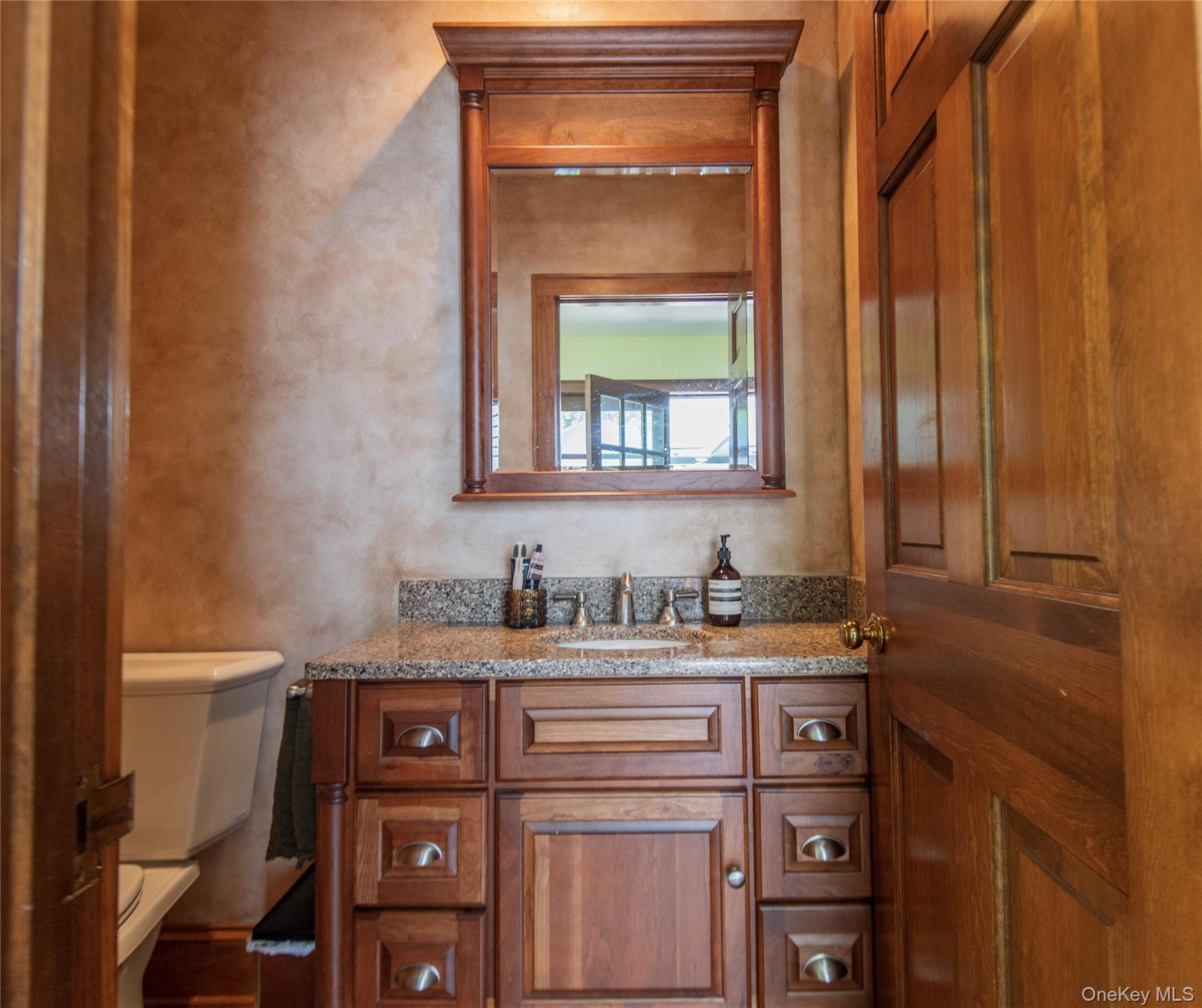 136 Rombout Road Property Photo 17