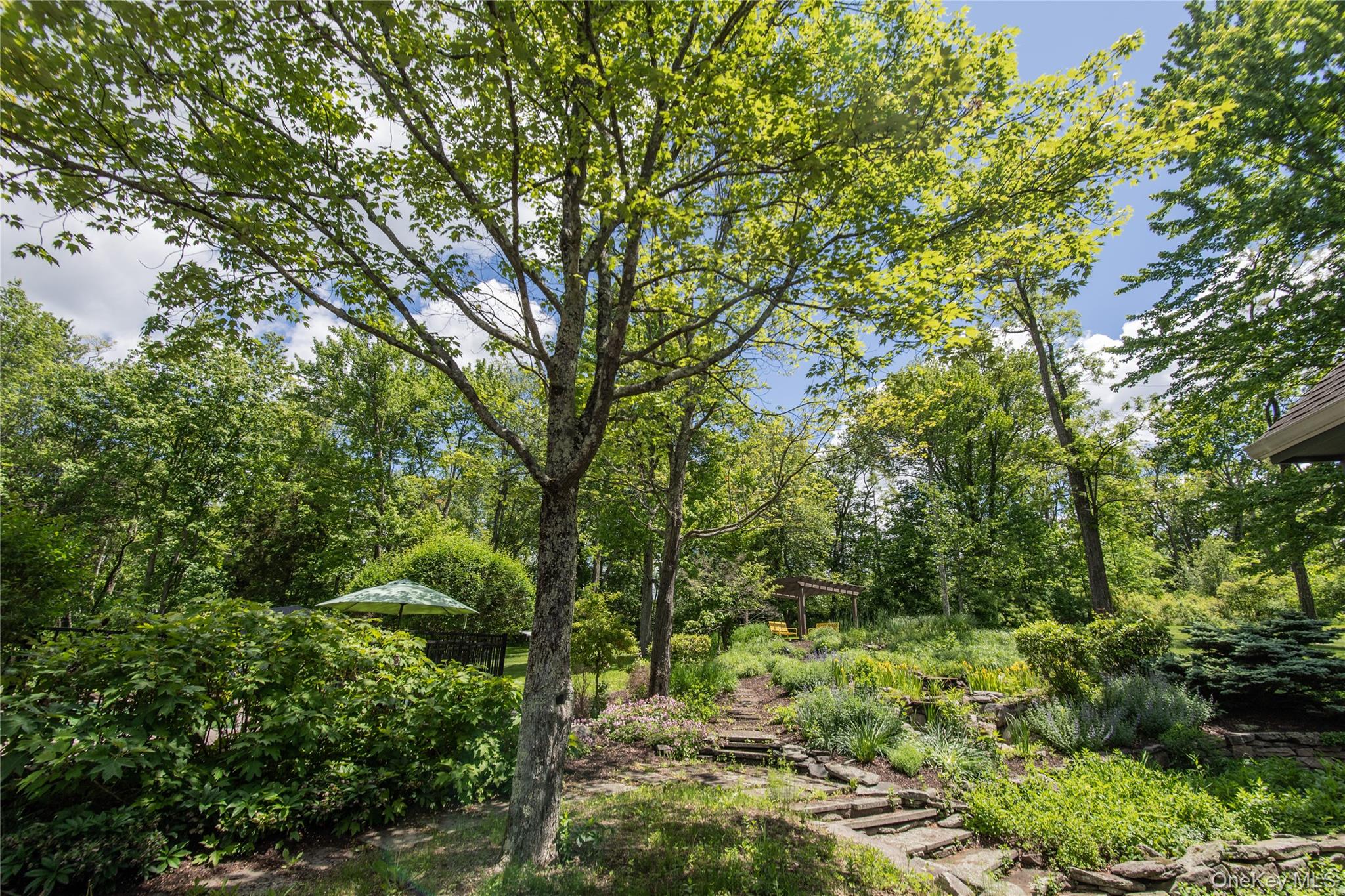 136 Rombout Road Property Photo 30