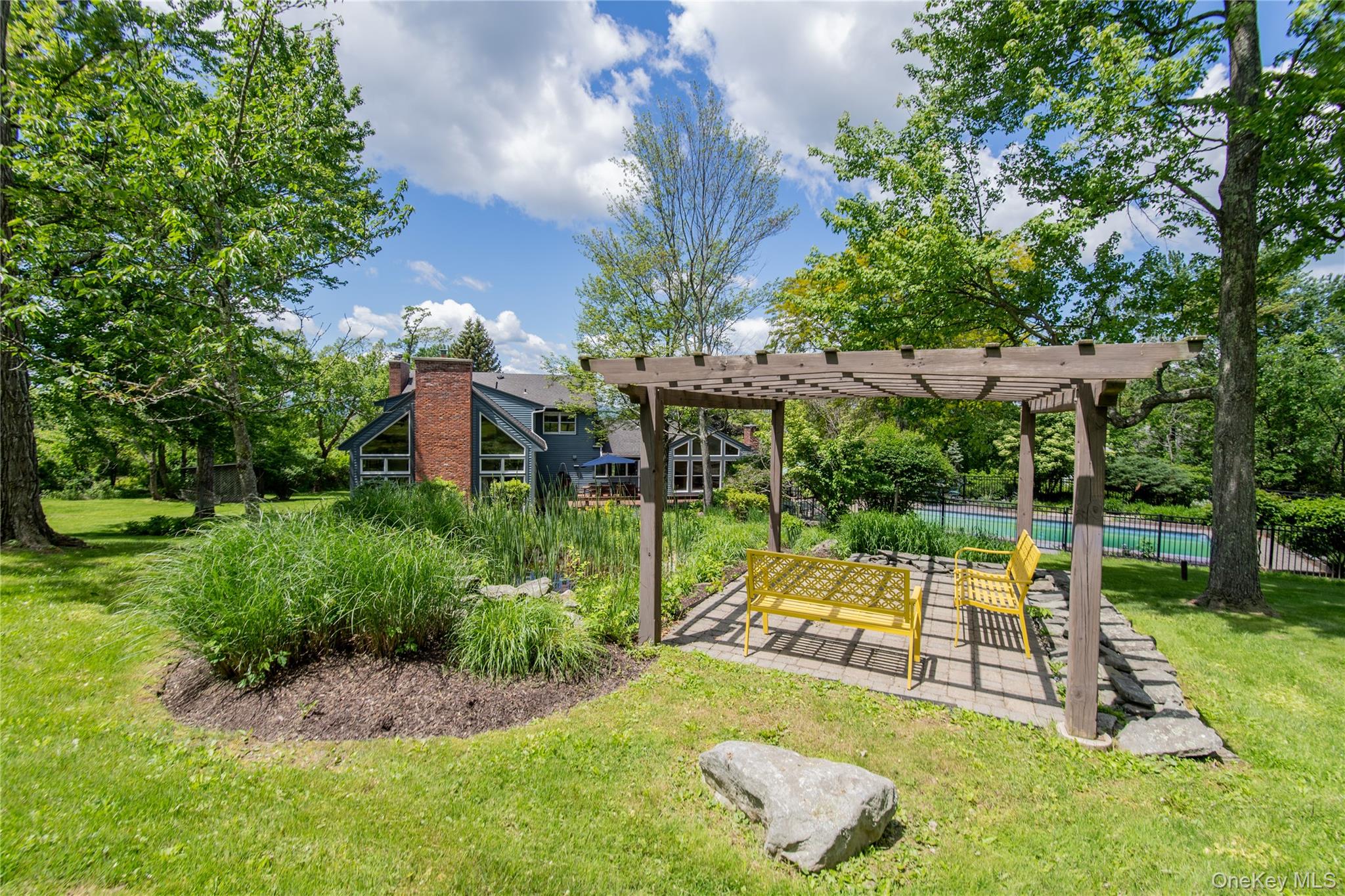 136 Rombout Road Property Photo 32