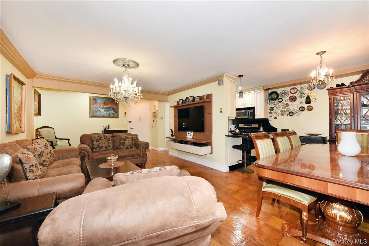 320 East Shore Road 15a Property Photo 9
