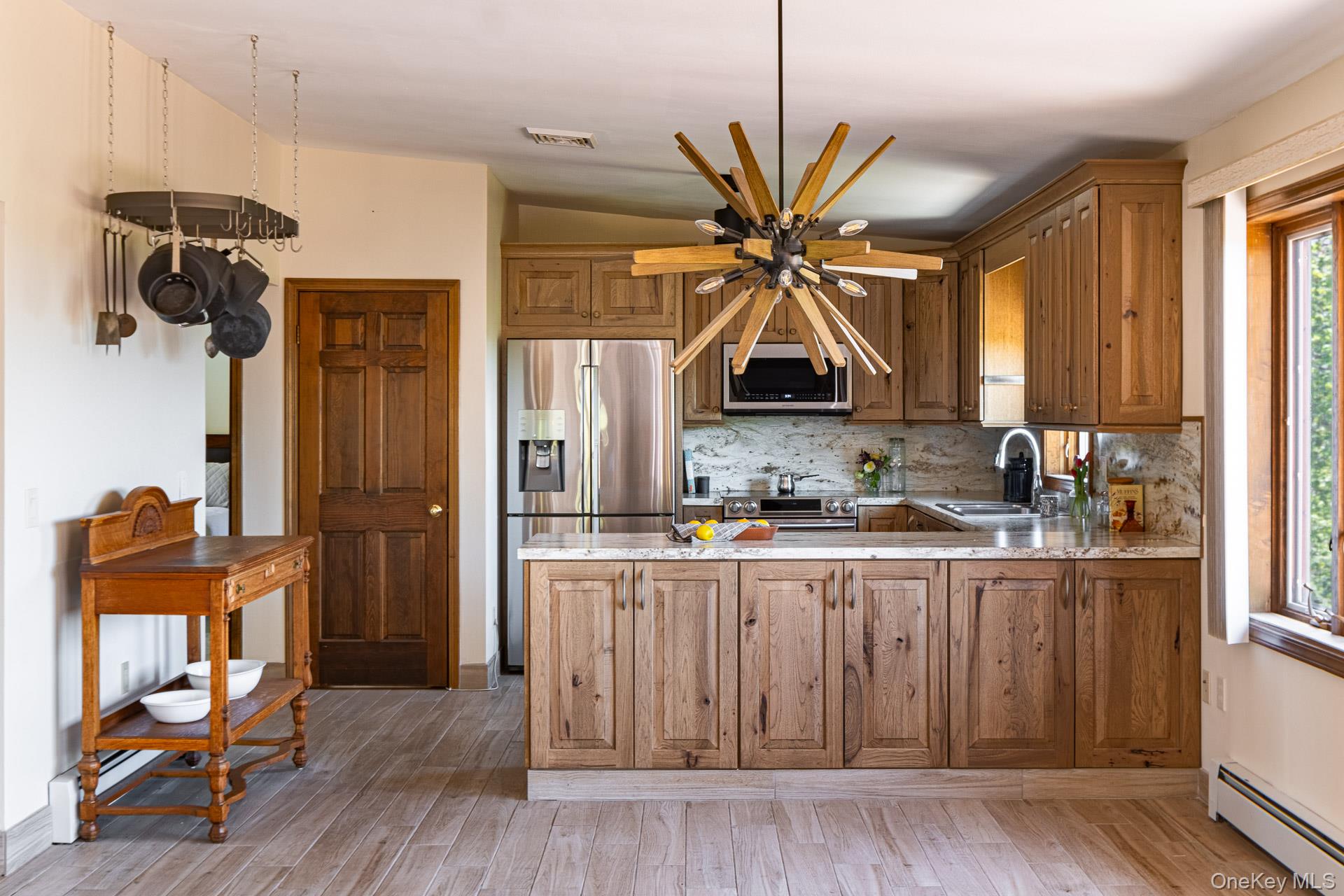 203 Skyline Drive Property Photo 12