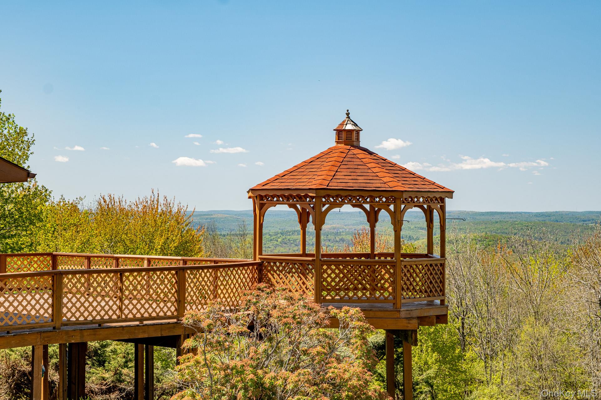 203 Skyline Drive Property Photo 35