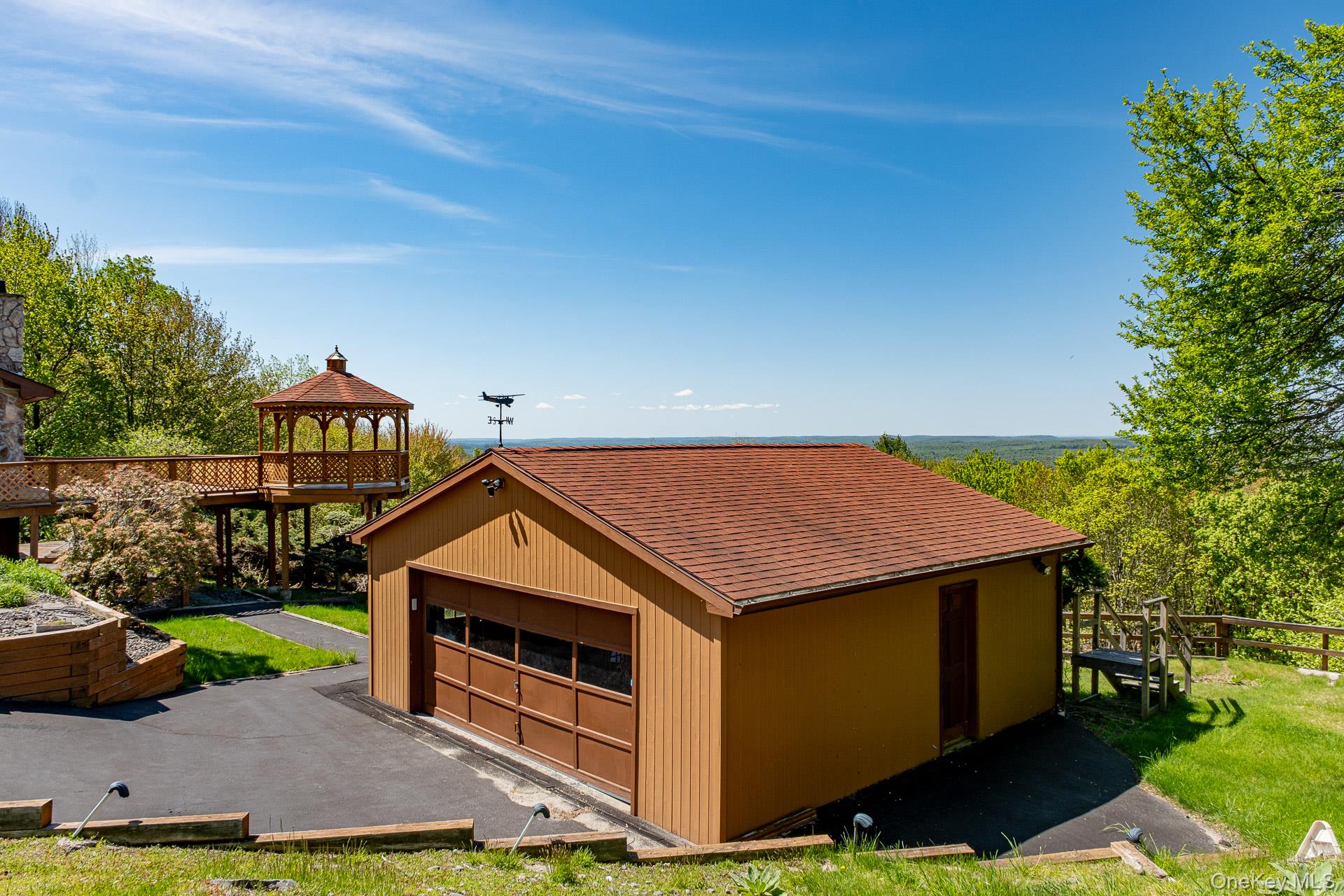203 Skyline Drive Property Photo 37