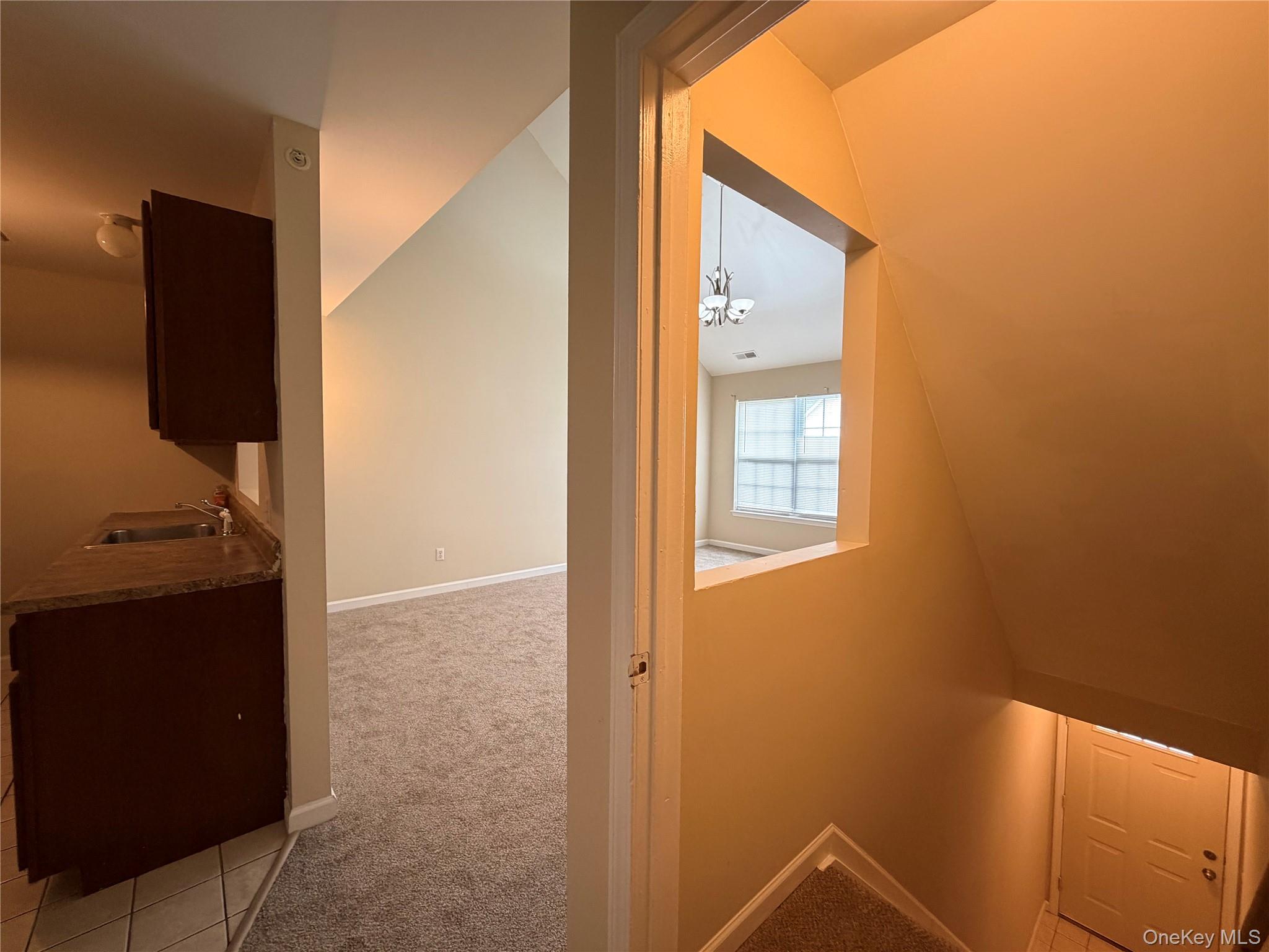 141 Ruth Court Property Photo 6