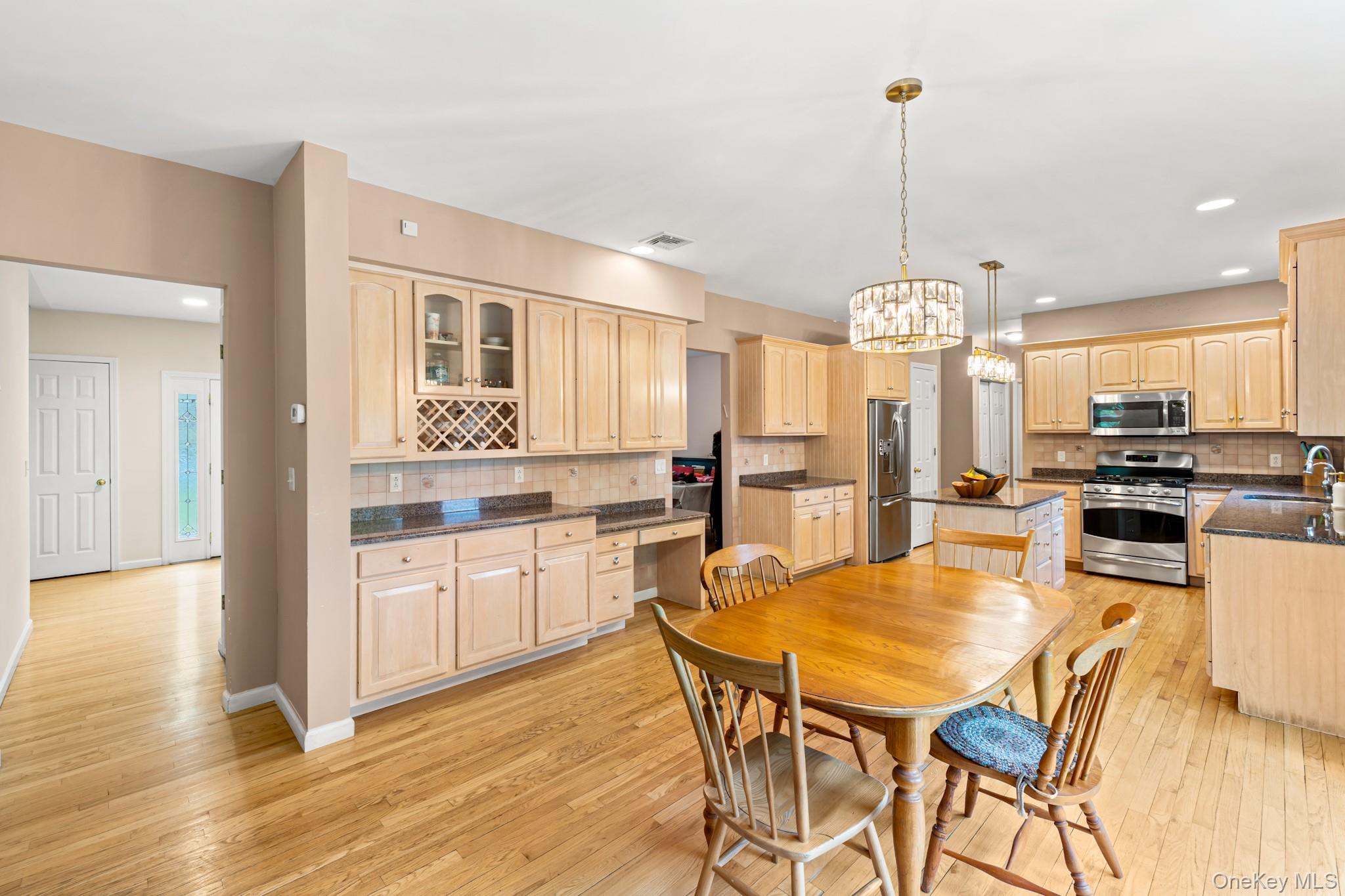 35 Pyngyp Road Property Photo 5