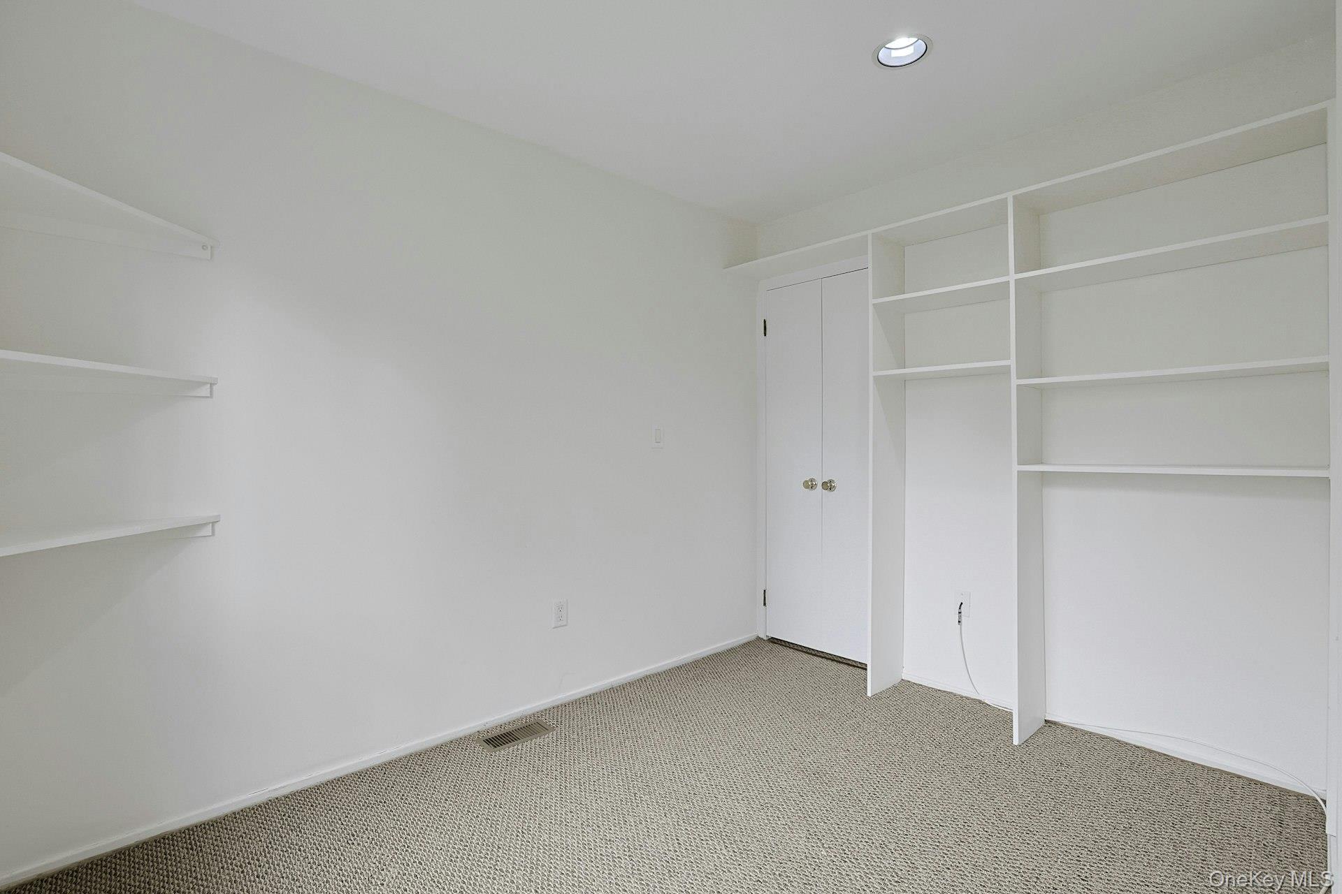 158 Branchwood Lane Property Photo 23