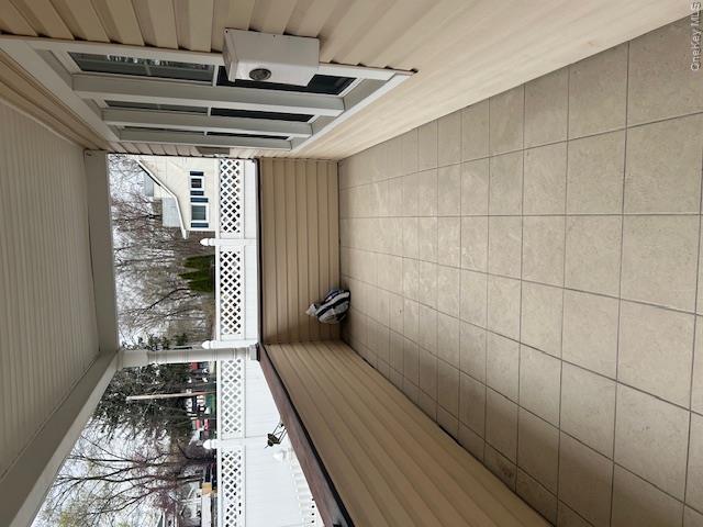 9 Lawrence Road Property Photo 6