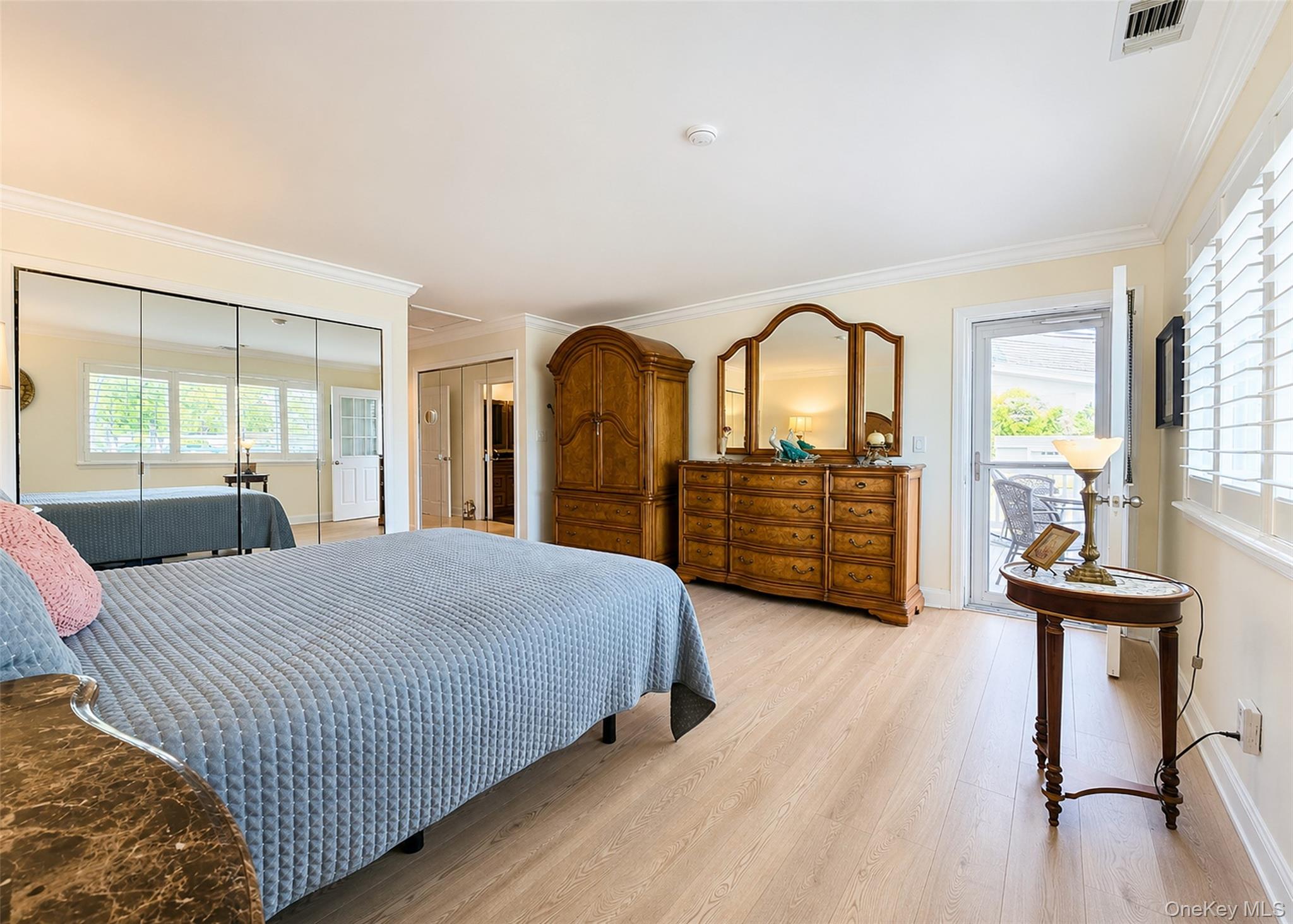377 Quarry Pond Court Property Photo 17