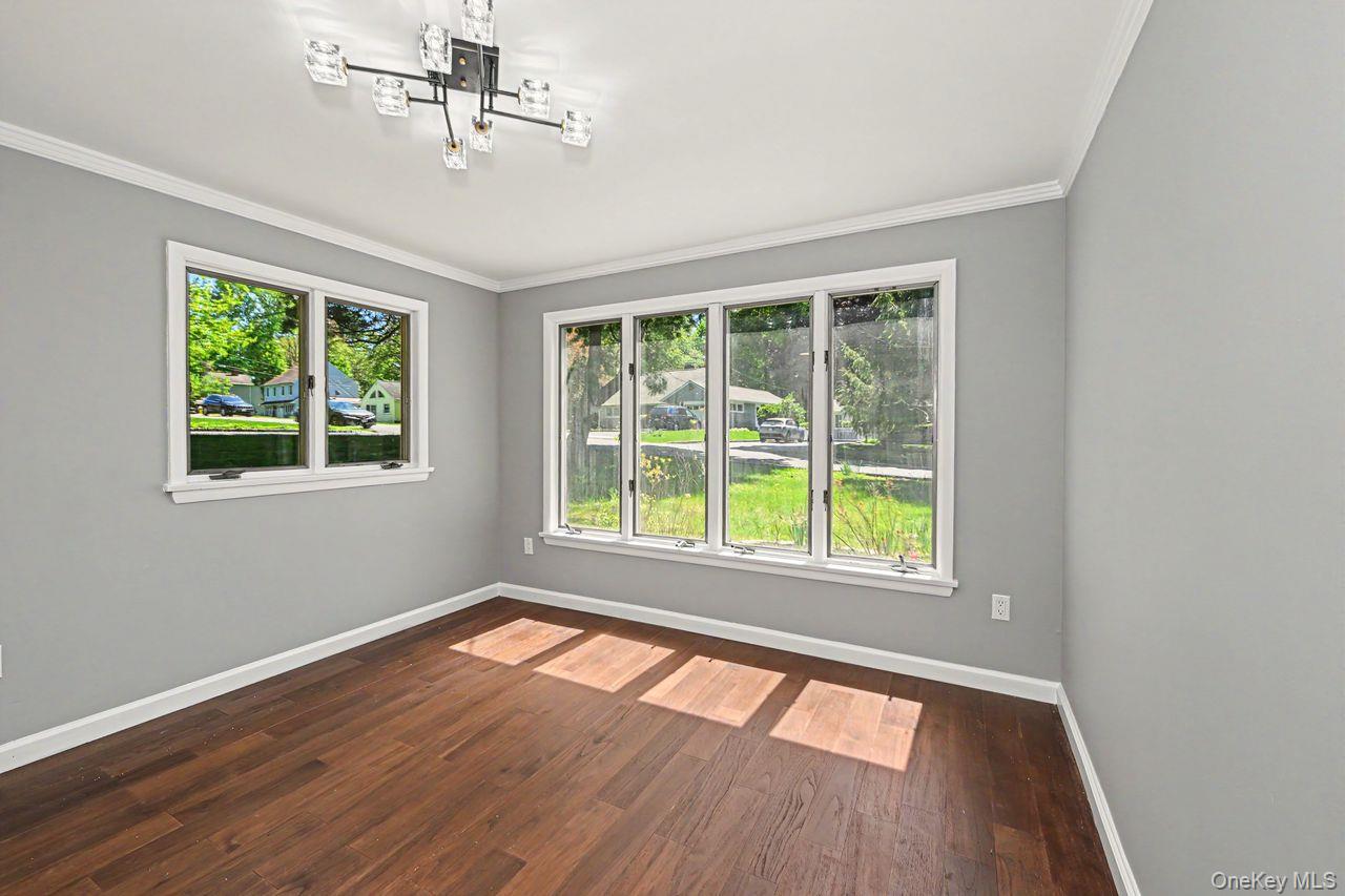 94 E East Way Property Photo 10