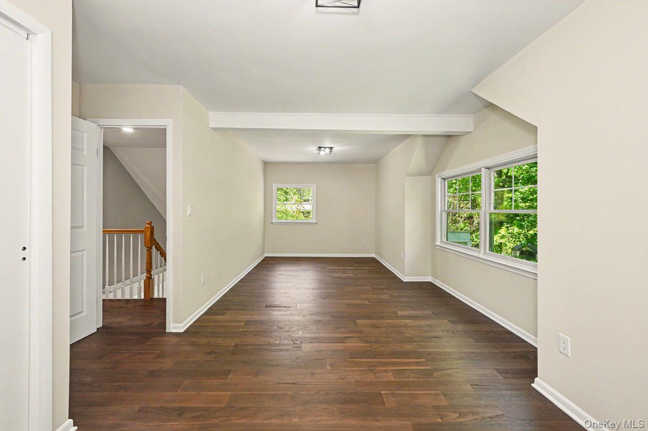 94 E East Way Property Photo 22