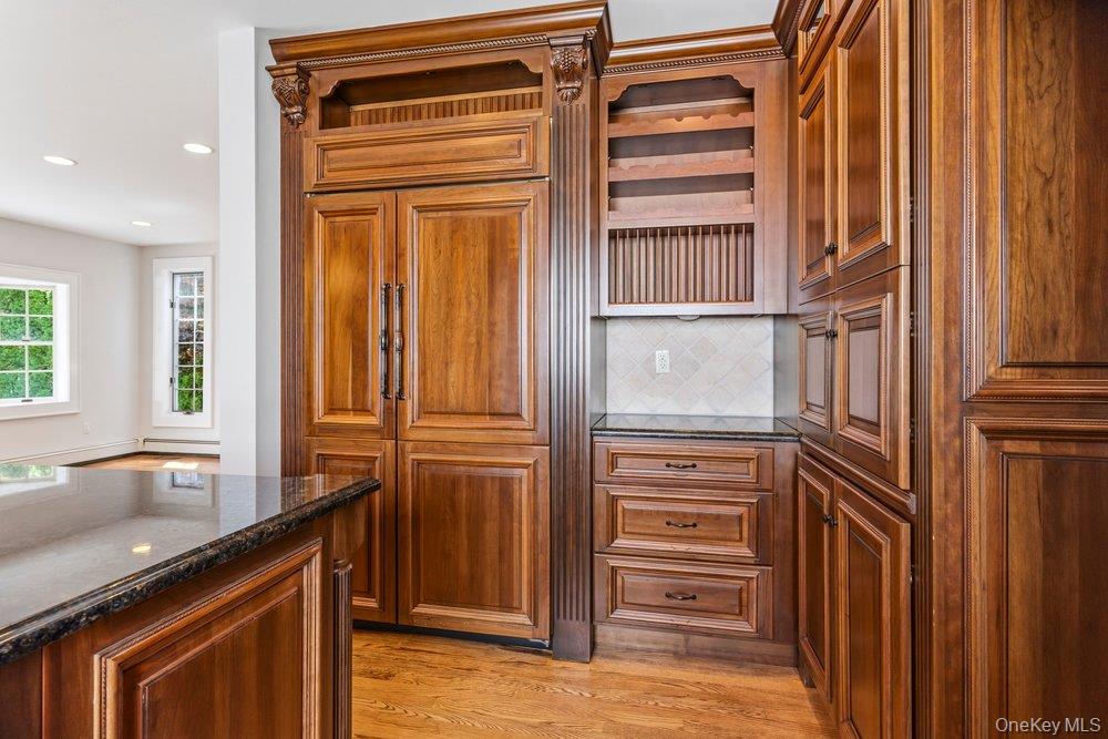 12 Davison Avenue Property Photo 16