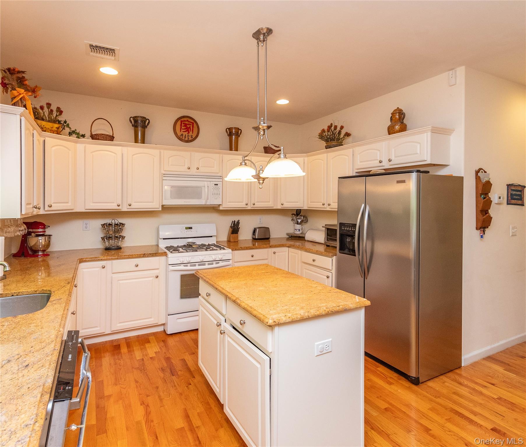 14 Glen Rock Circle Property Photo 6